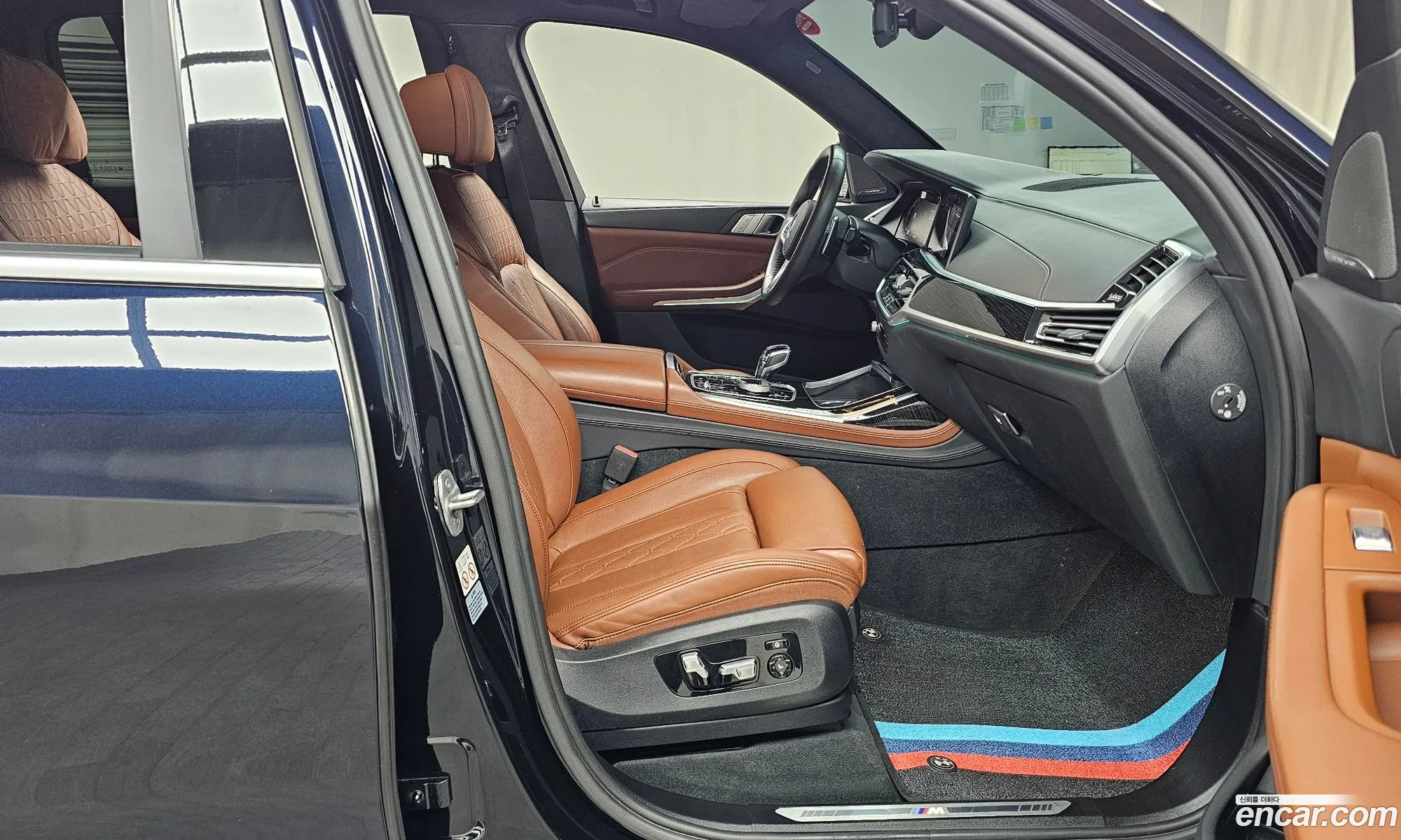 BMW X7 2020 WBACW2106L9D44101 — 18