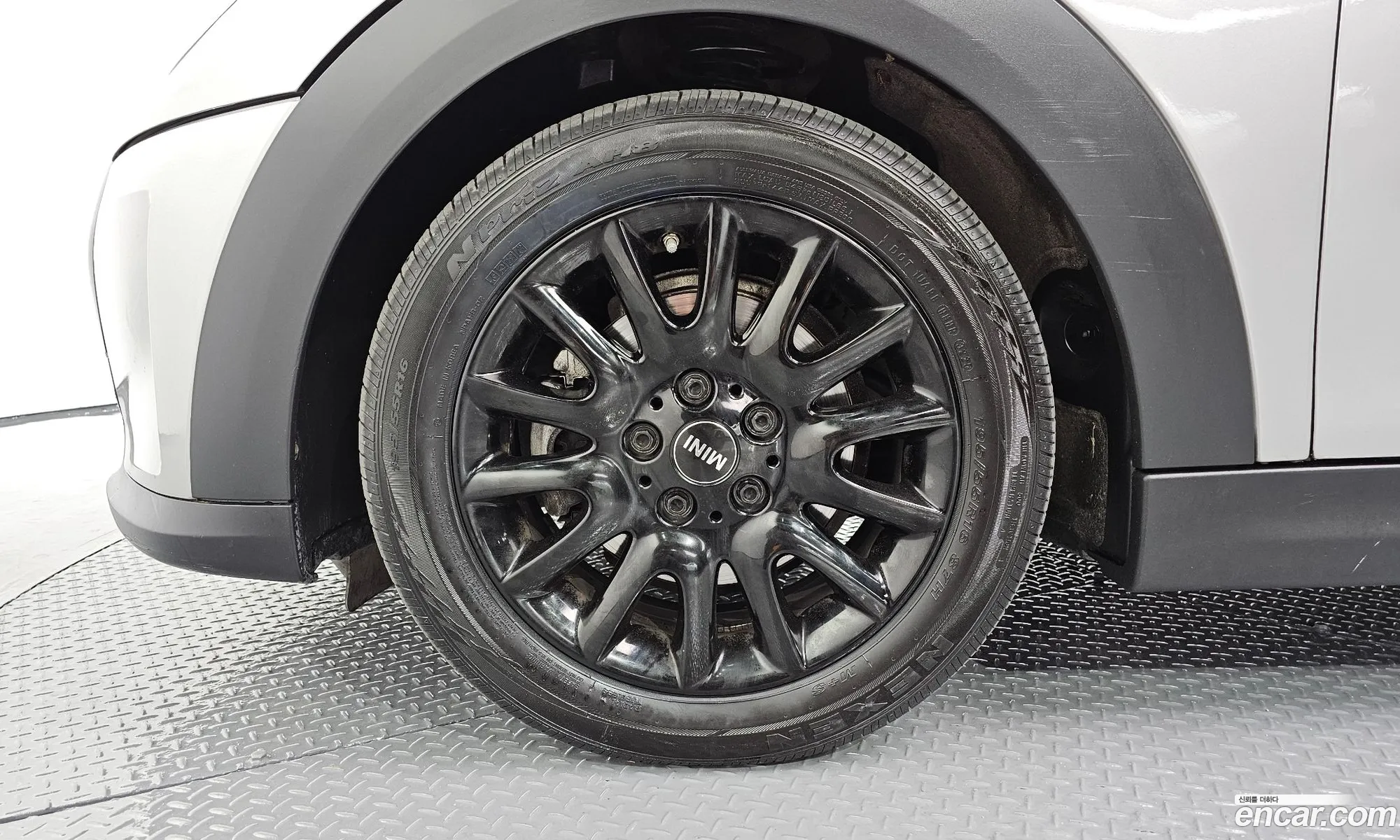 Mini Cooper 2023 — 12