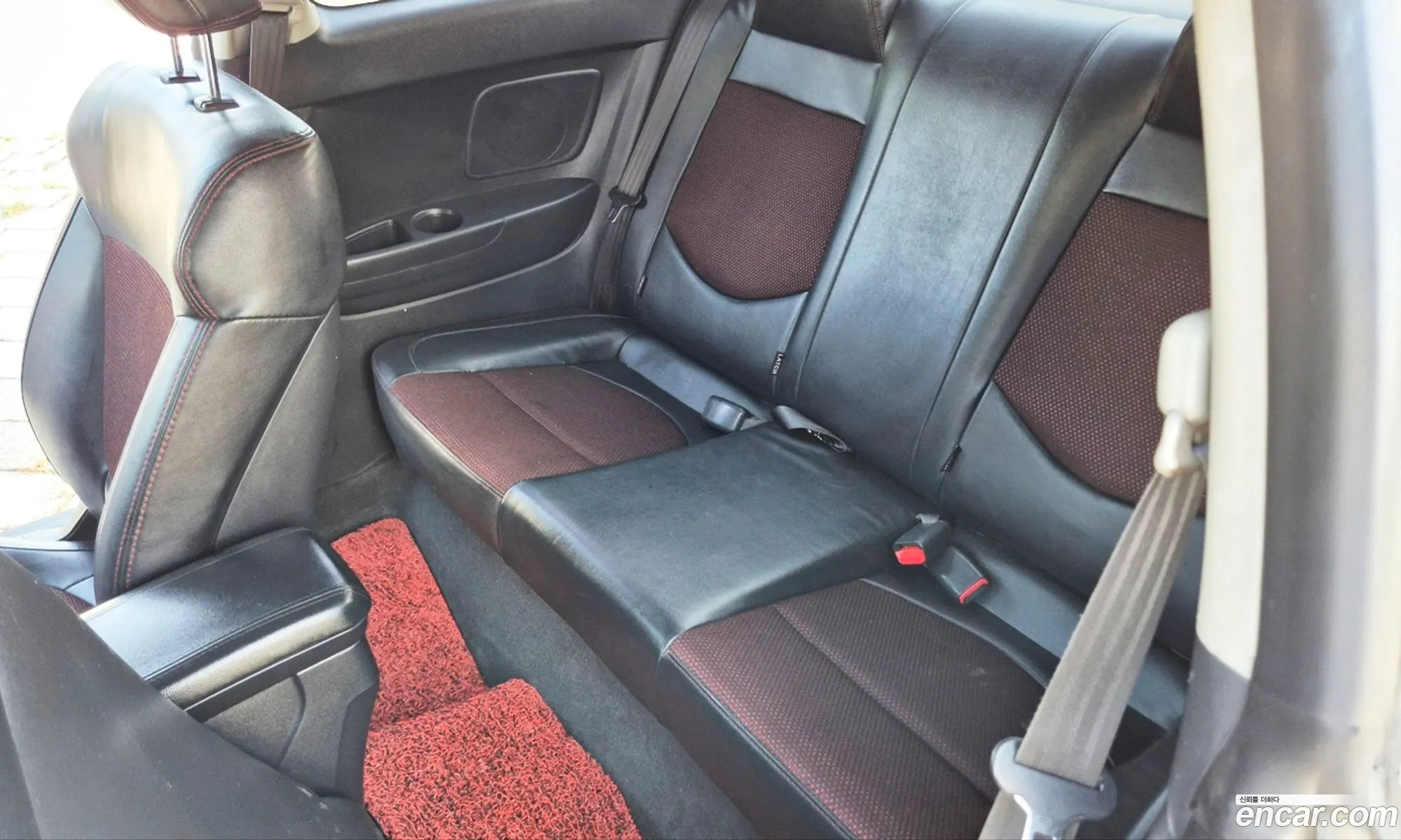 Kia Forte Koup 2010 — 8