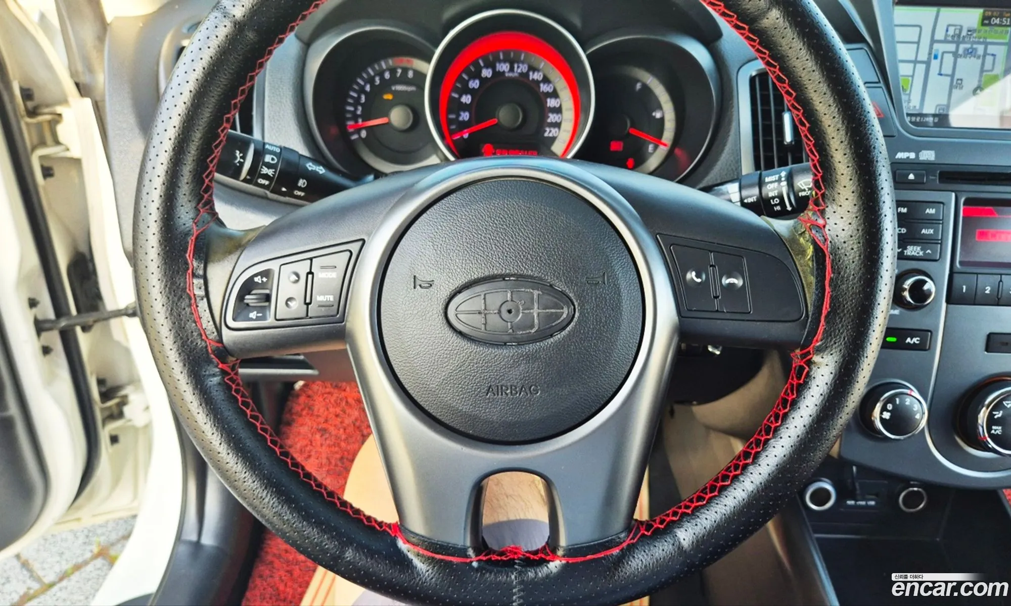 Kia Forte Koup 2010 — 11