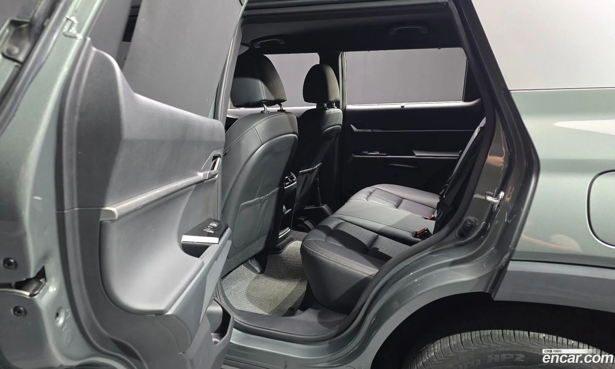 KG Mobility (SsangYong) Torres 2023 — 14