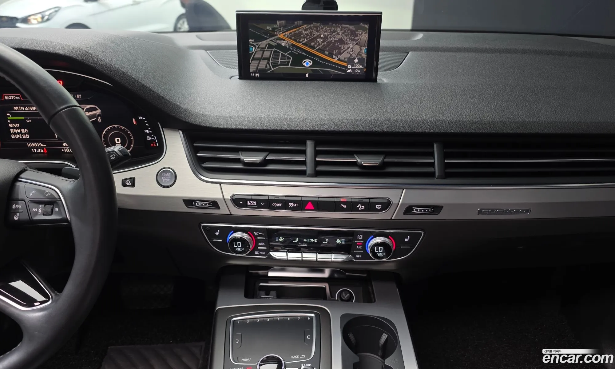 Audi Q7 2019 WAUZZZ4M4KD041979 — 8
