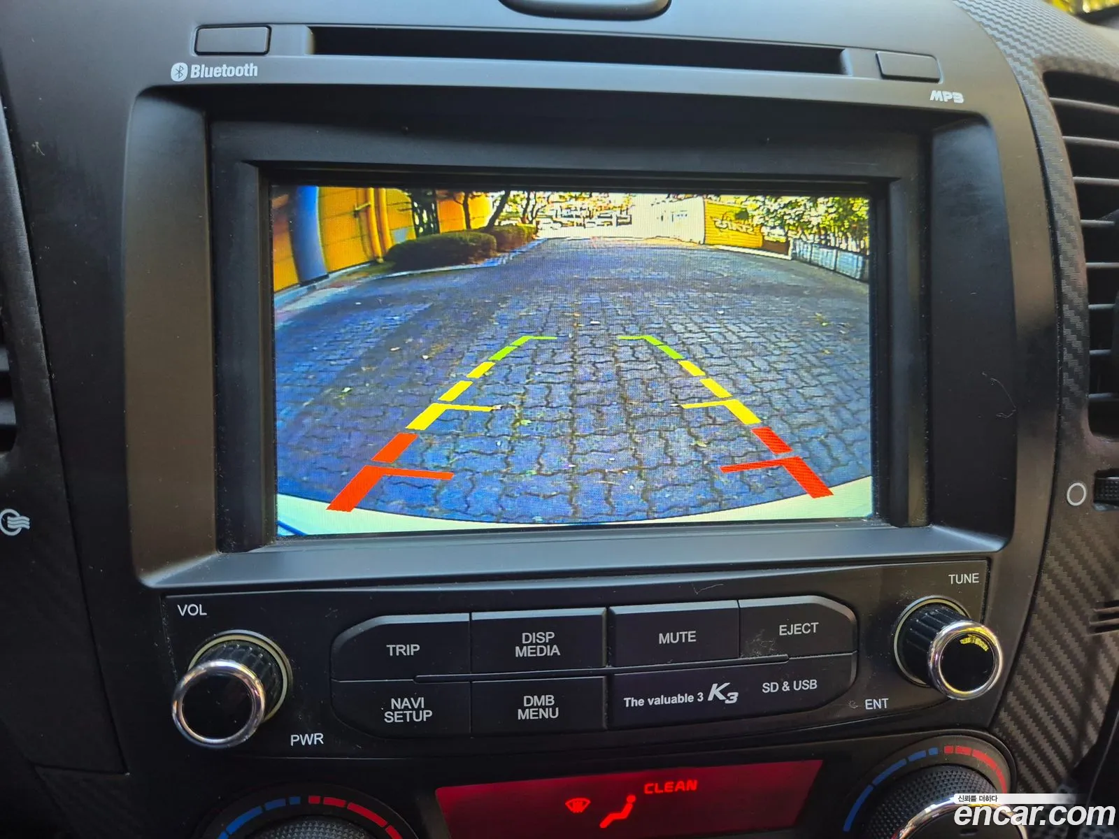 Kia K3 2014 — 11