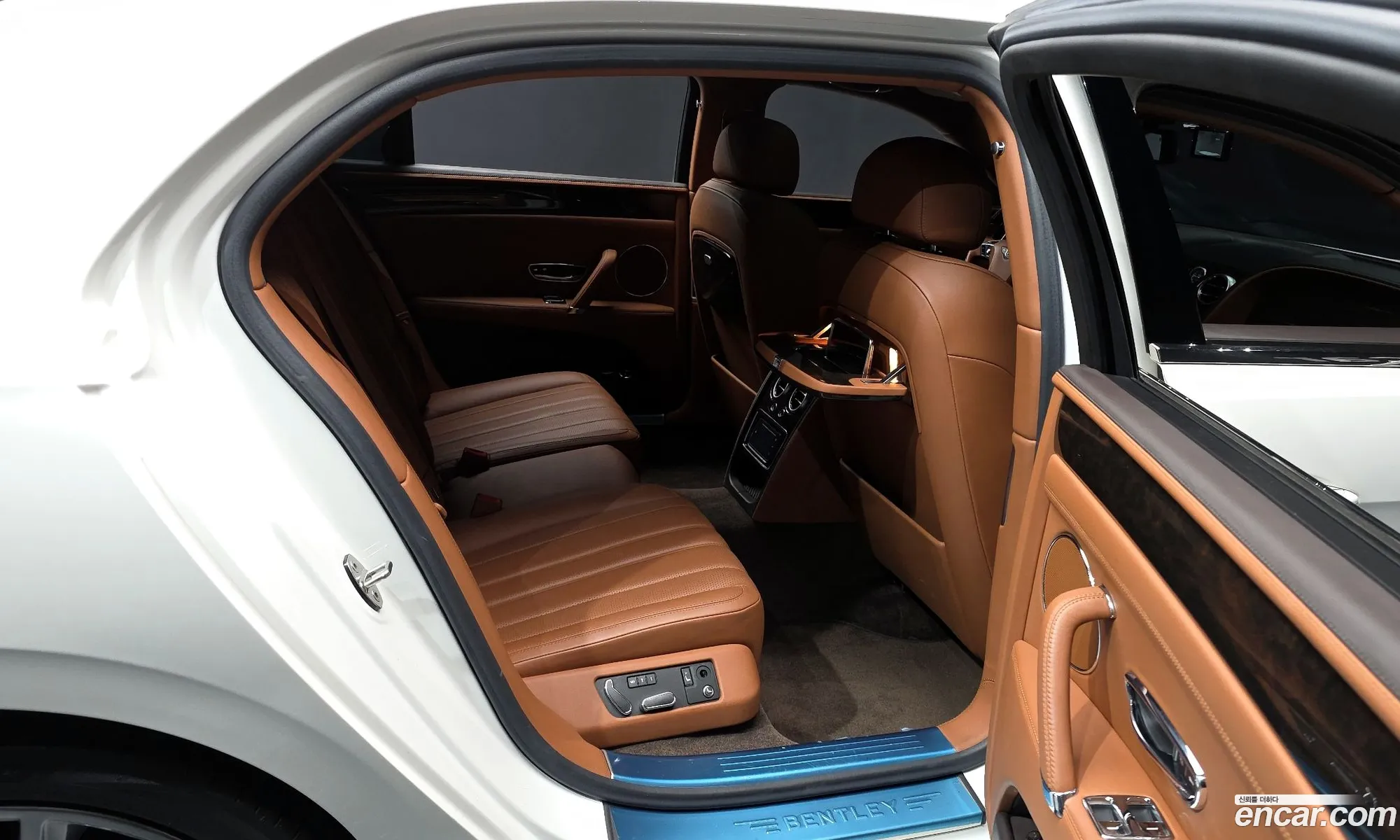 Bentley Flying Spur 2016 SCBET53WXGC057196 — 9