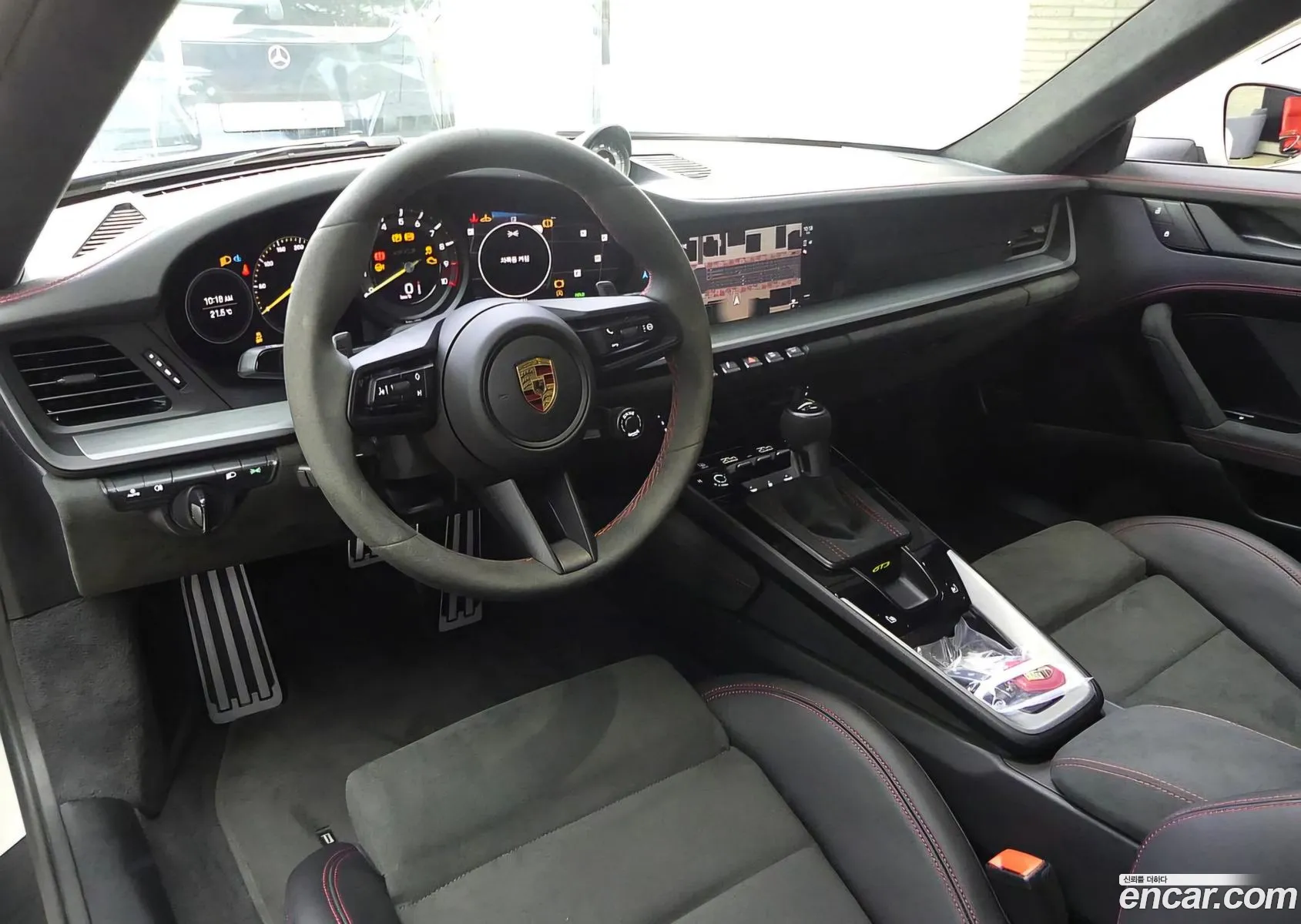 Porsche 911 2022 — 16