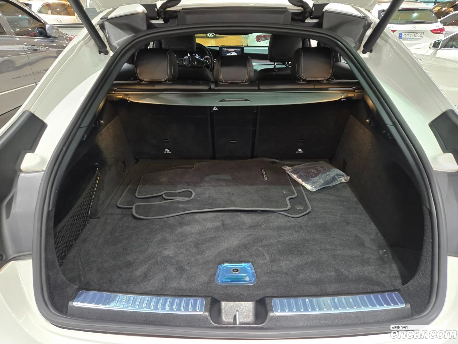 Mercedes-Benz GLC-Class X253 2019 — 12