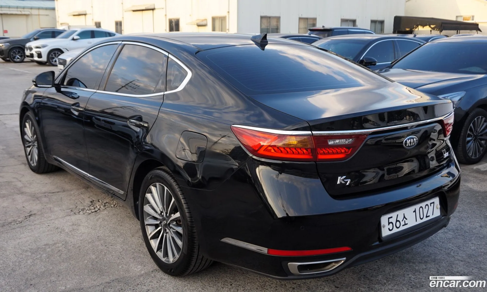 Kia K7 2016 — 17