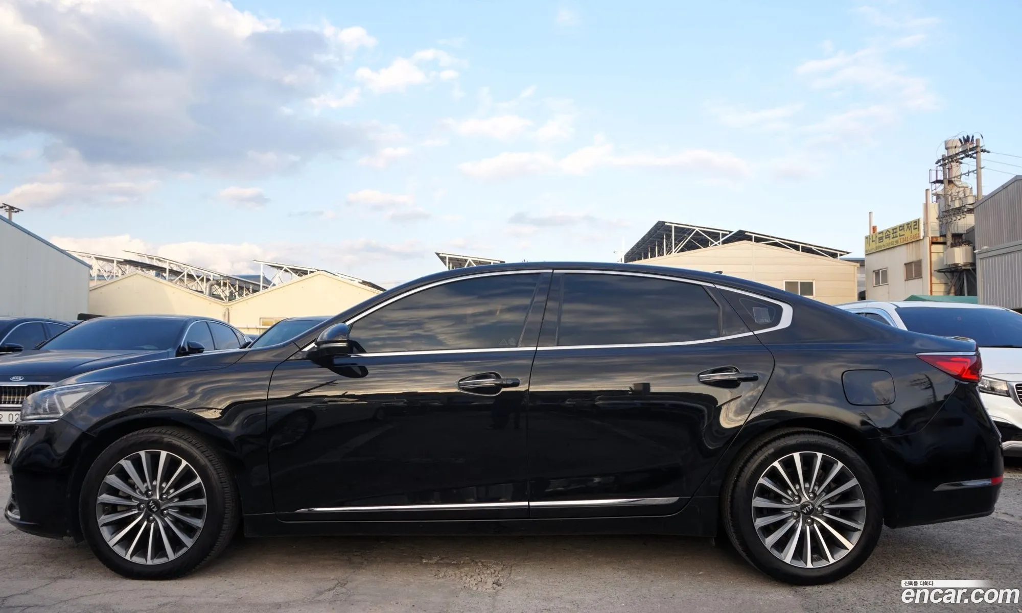 Kia K7 2016 — 2