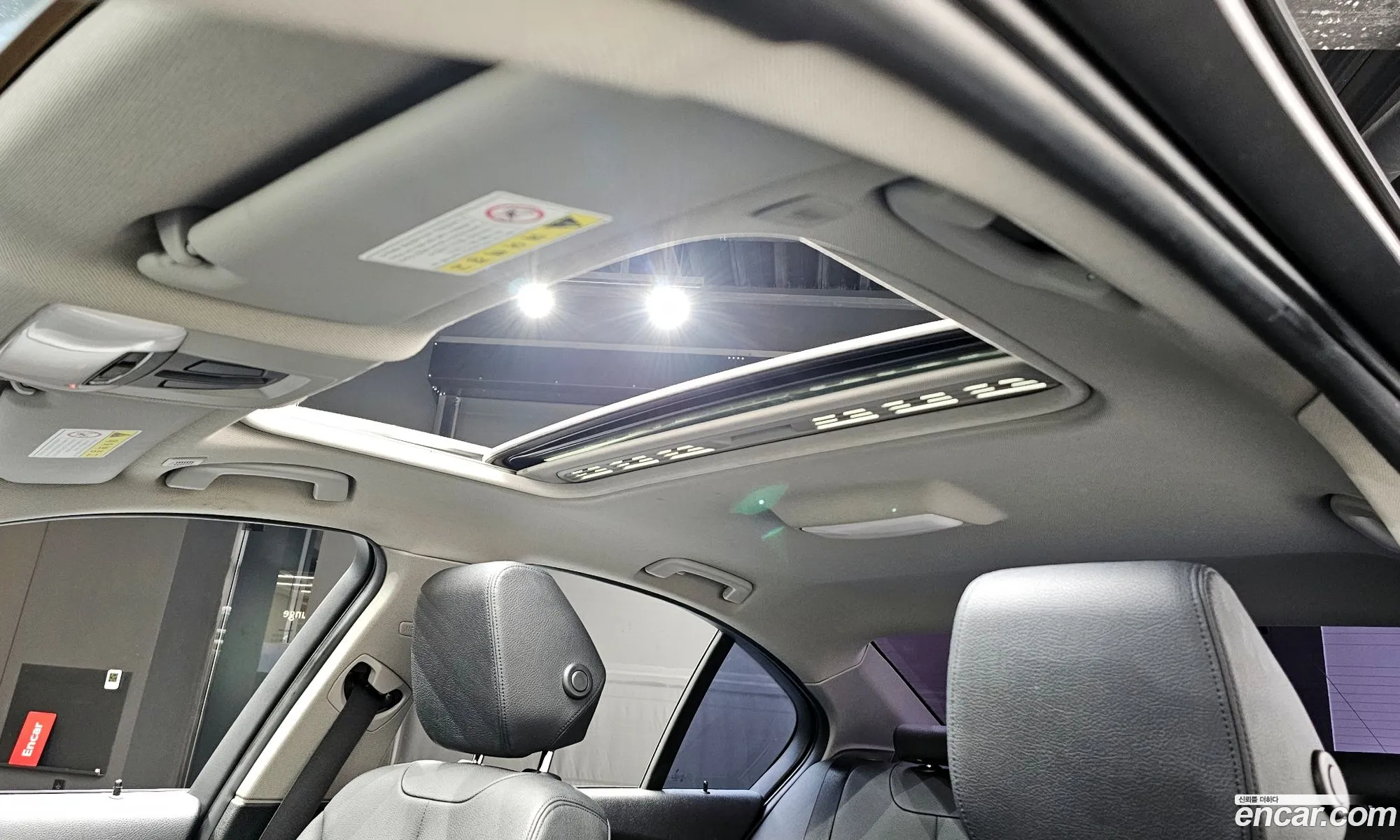BMW 3 Series 2013 WBA3D3102DF250115 — 7