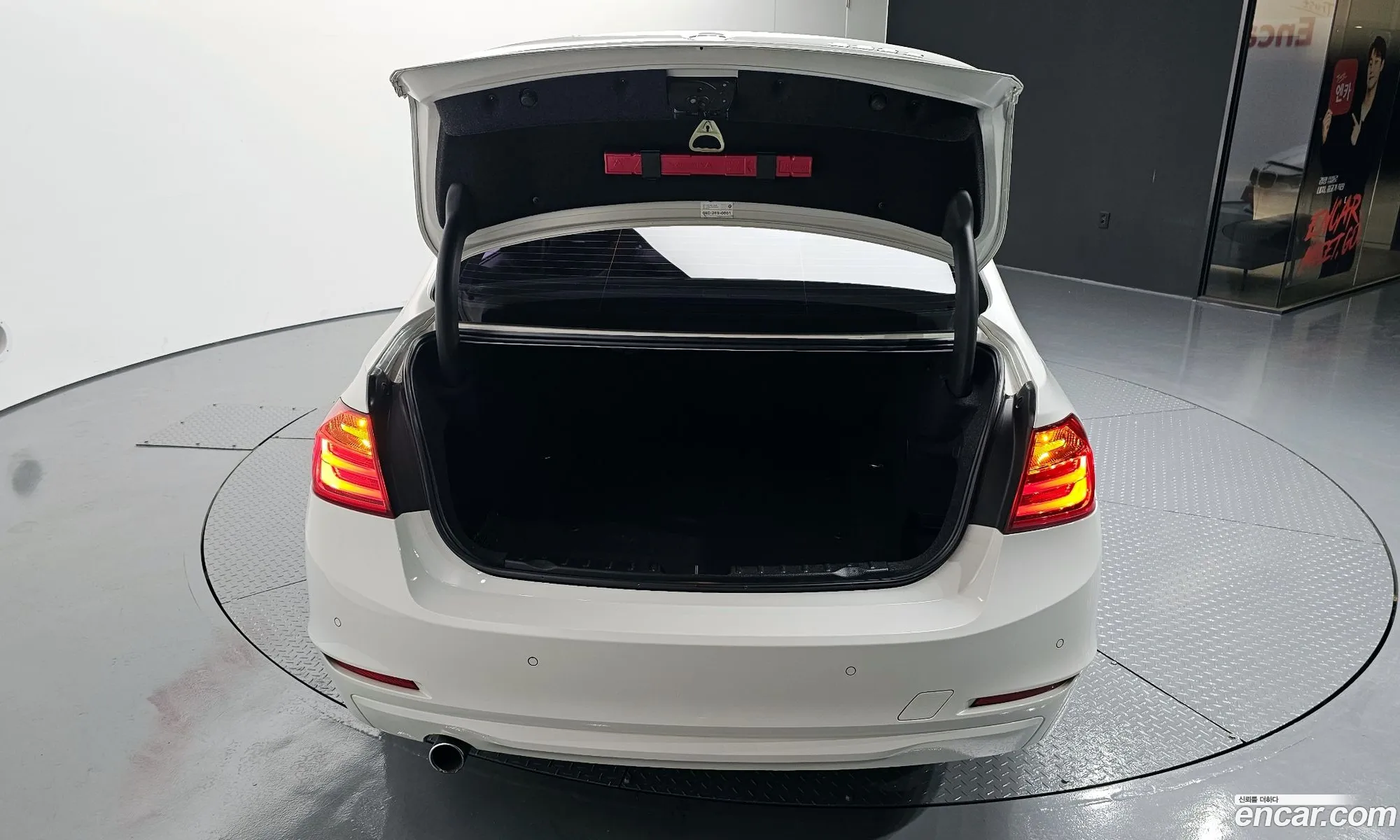 BMW 3 Series 2013 WBA3D3102DF250115 — 6