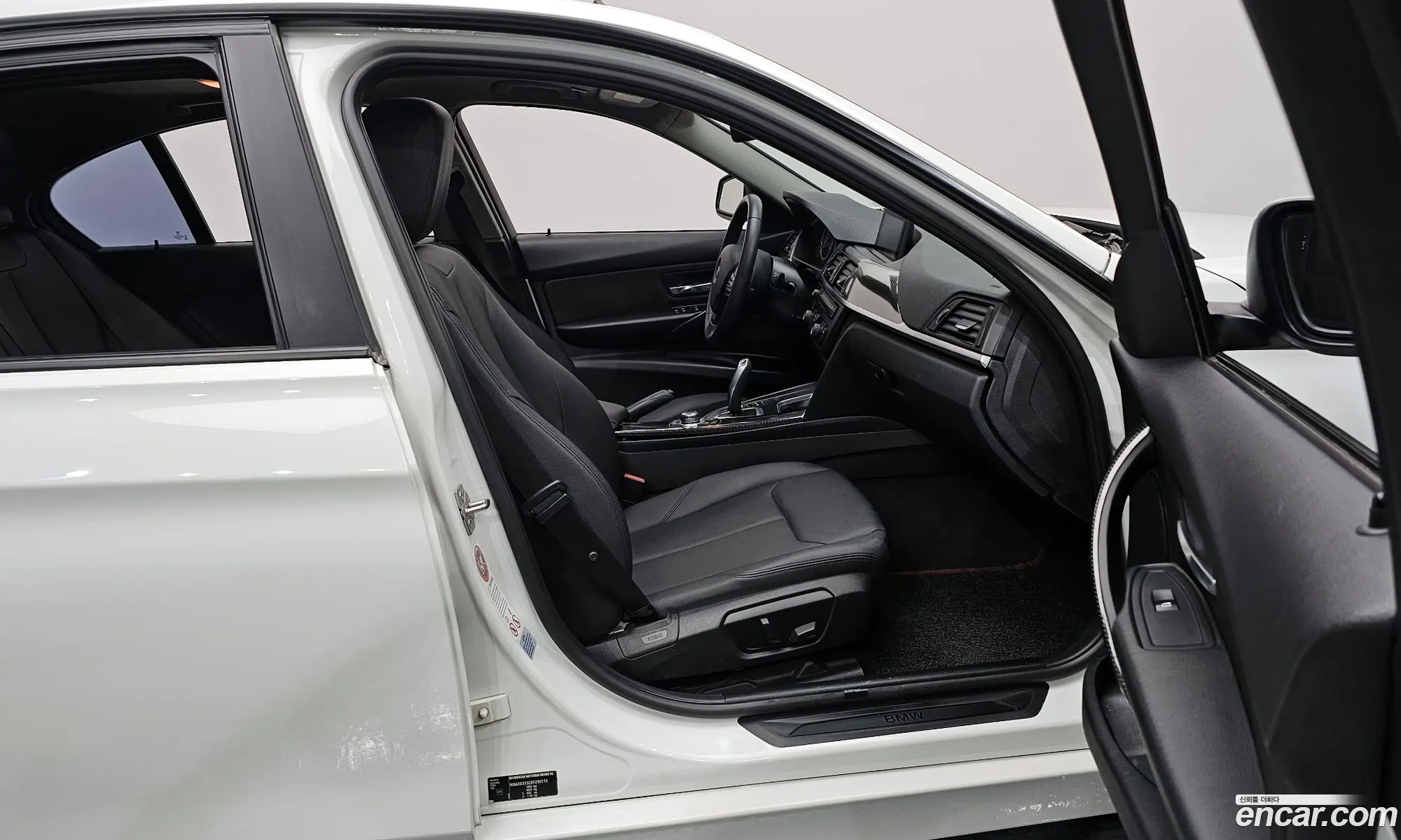 BMW 3 Series 2013 WBA3D3102DF250115 — 14