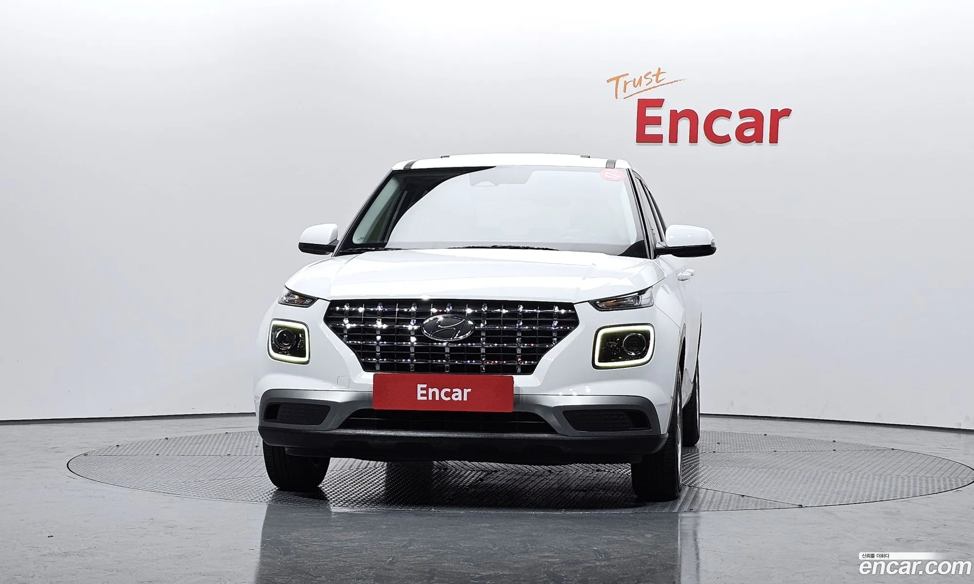 Hyundai Venue 2023 — 12