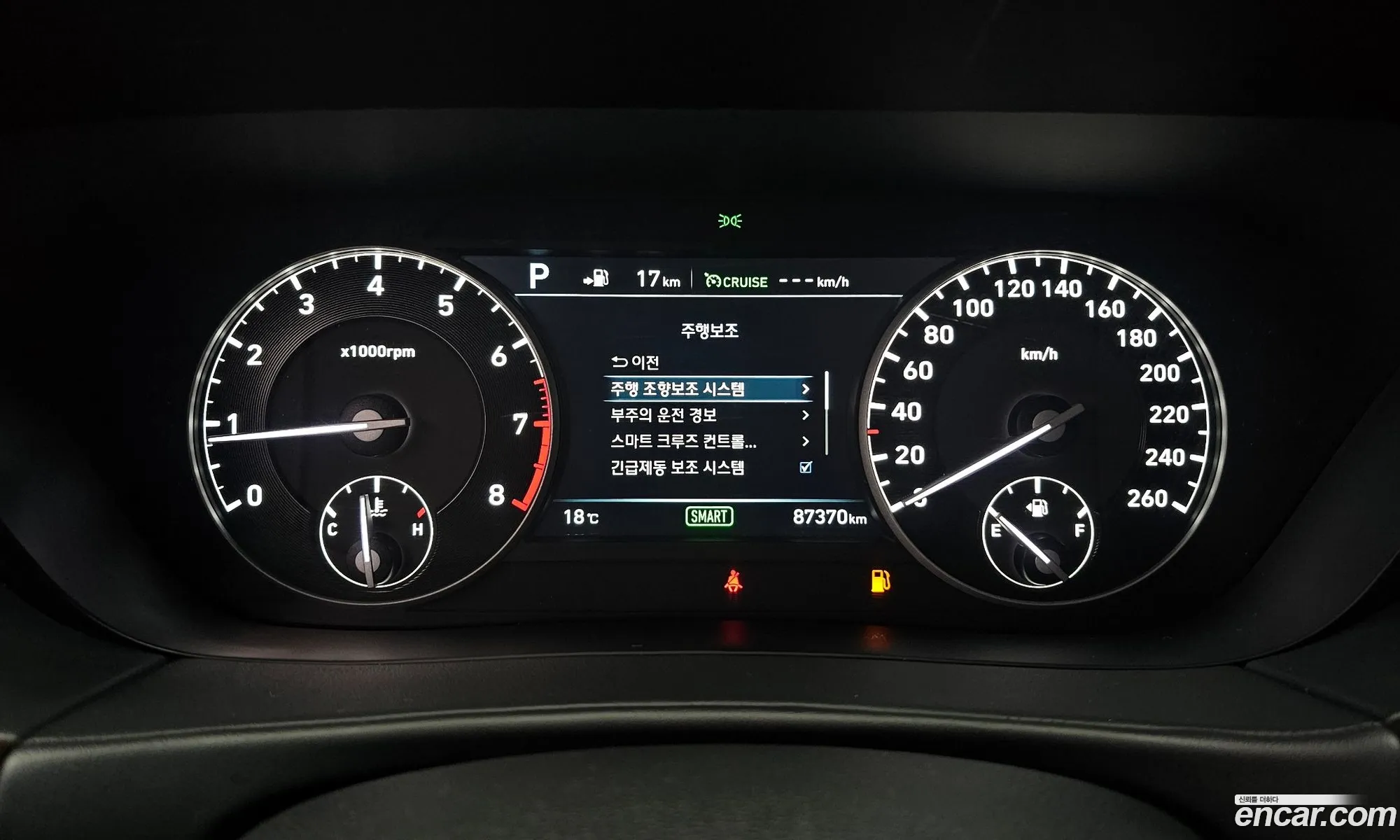 Genesis EQ900 2017 — 7