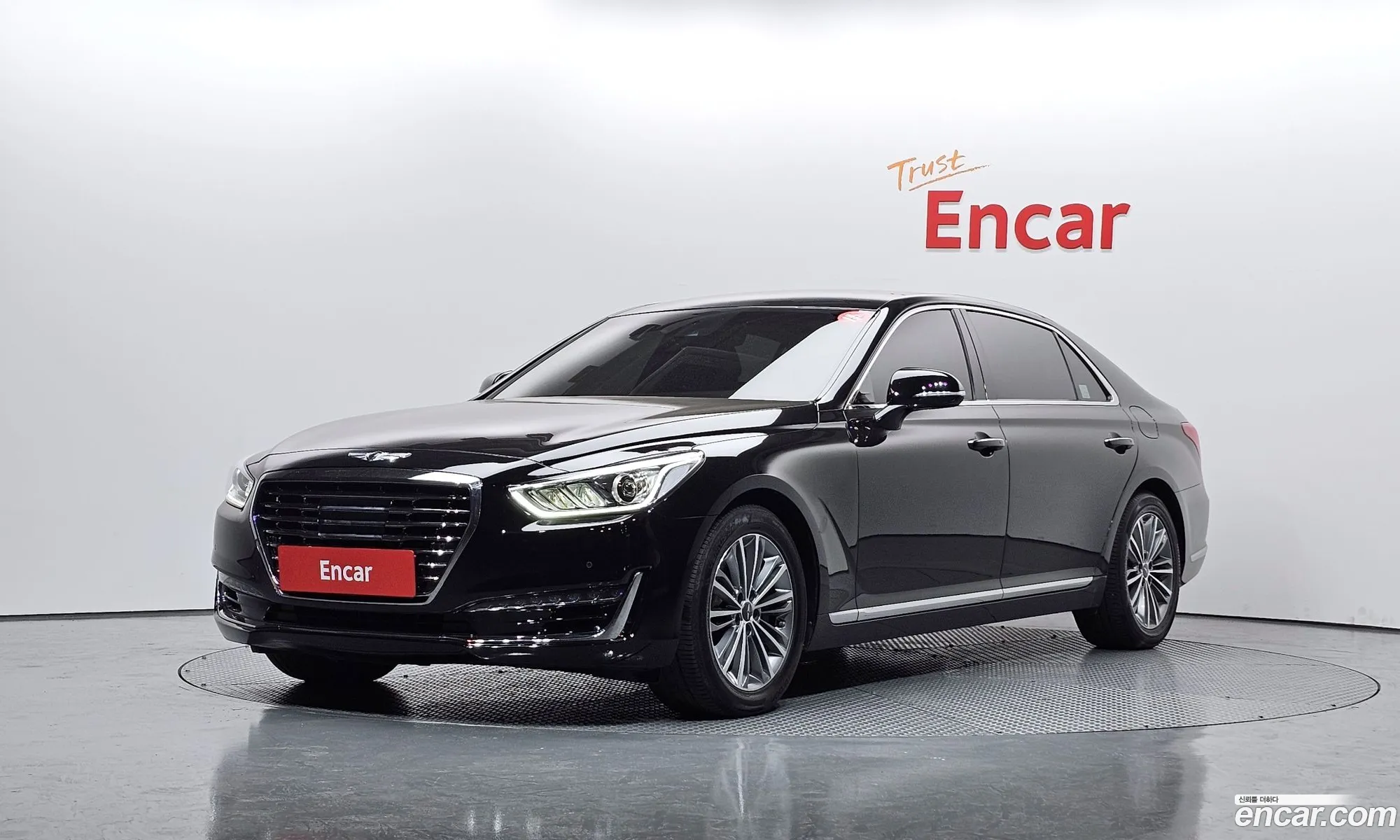 Genesis EQ900 2017 — 10