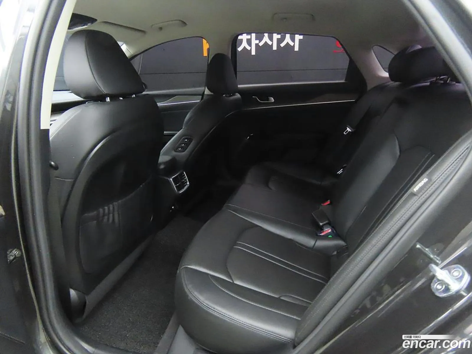 Kia K5 2019 — 17
