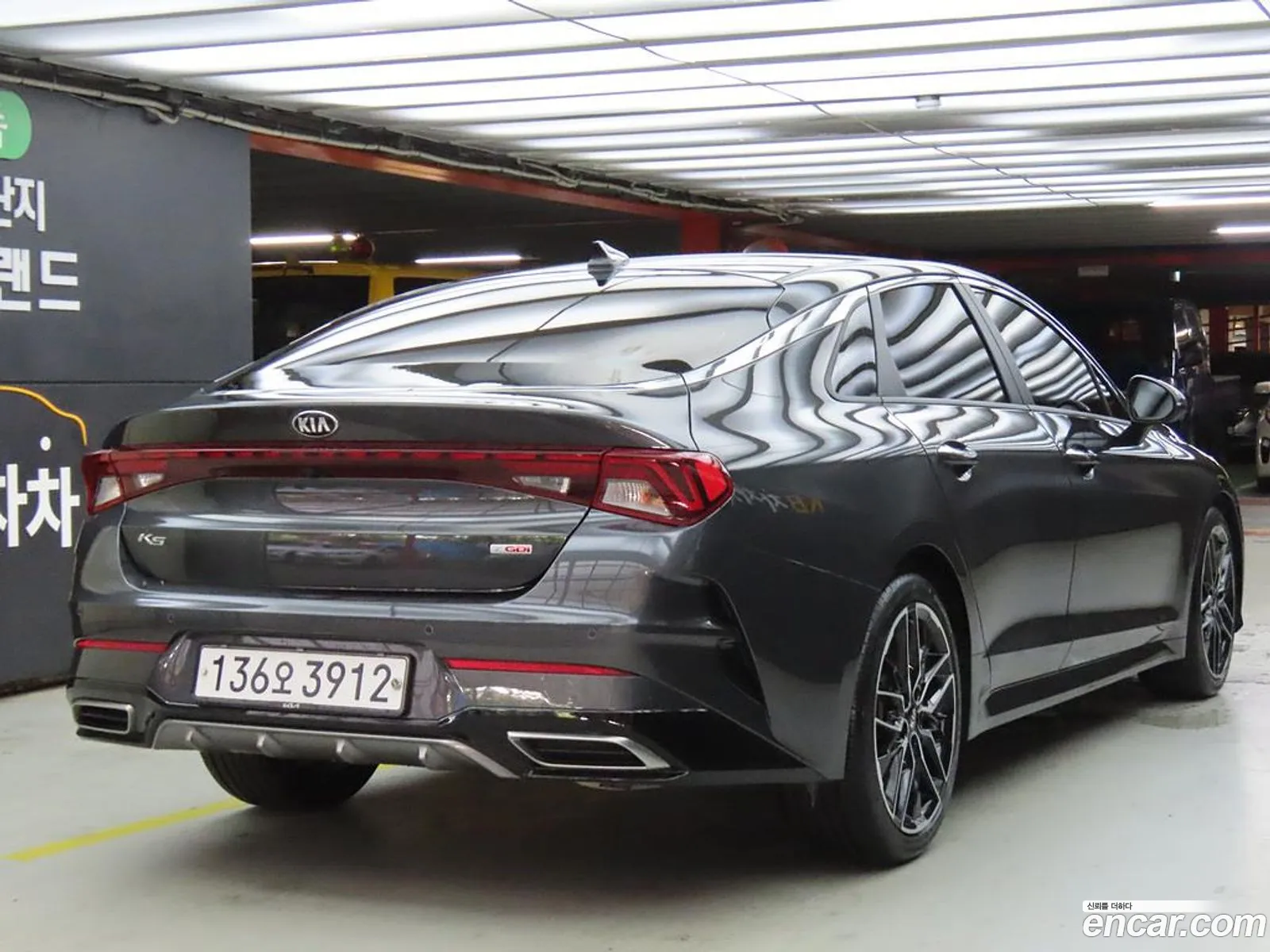 Kia K5 2019 — 14