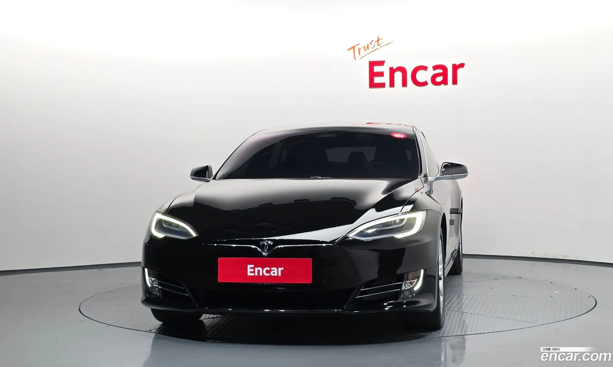 Tesla Model S 2019 5YJSA1E21KF313097 — 9