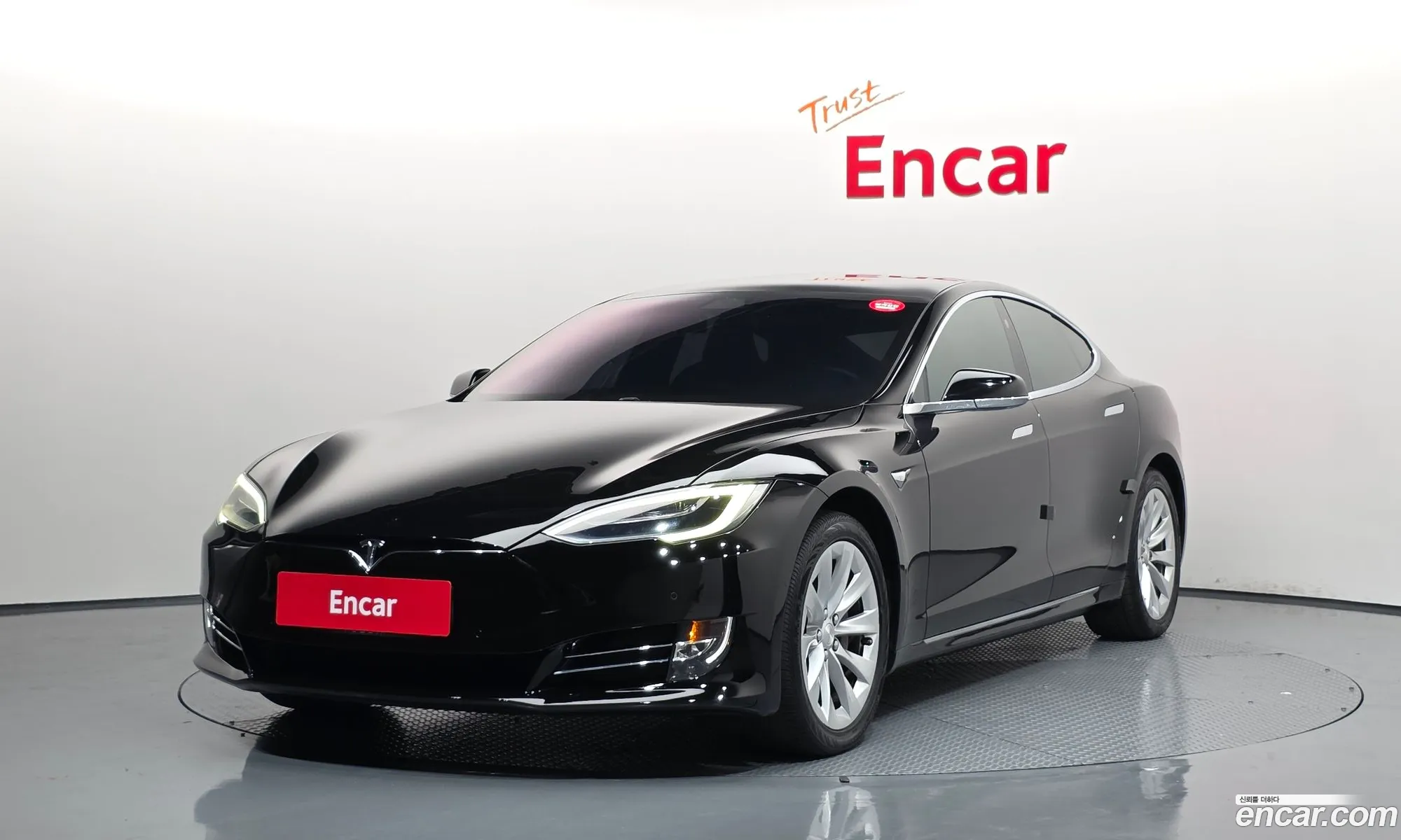 Tesla Model S 2019 5YJSA1E21KF313097 — 10