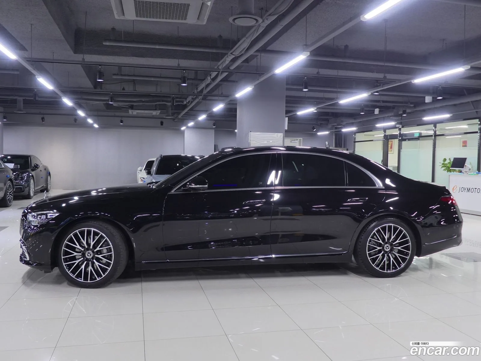 Mercedes-Benz S-Class W223 2024 — 18