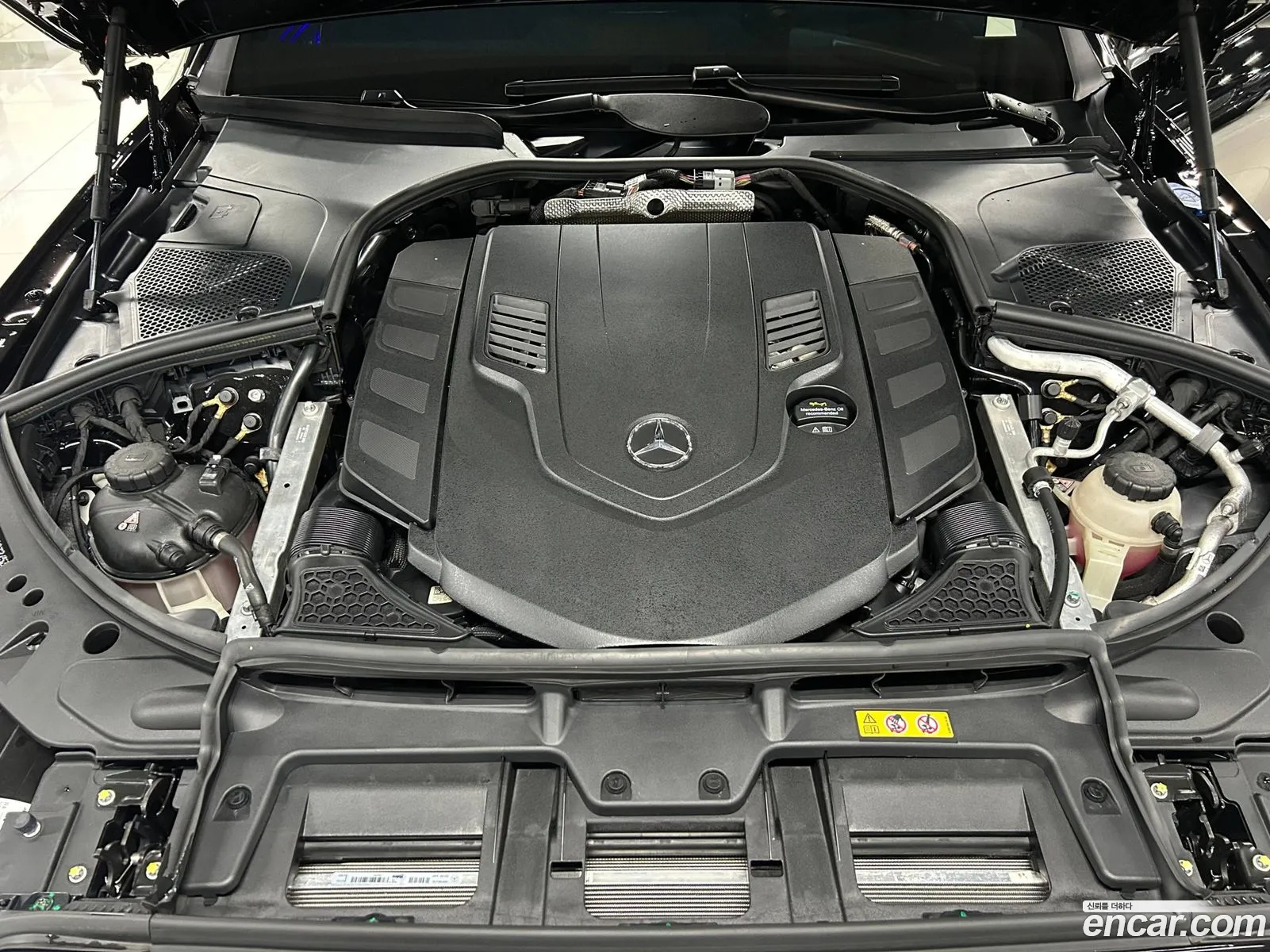 Mercedes-Benz S-Class W223 2024 — 8