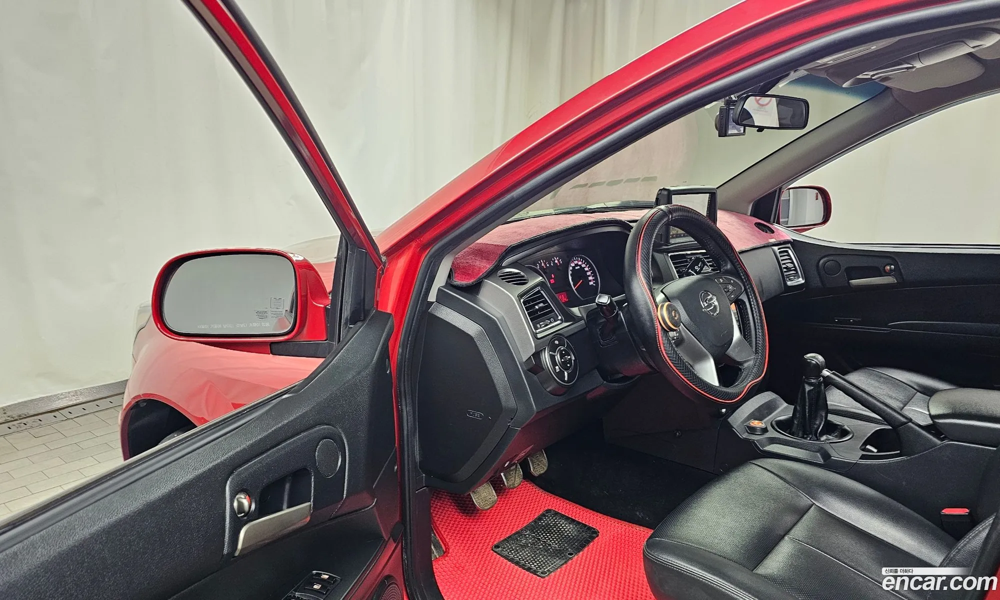 KG Mobility (SsangYong) Korando Sports 2017 — 12