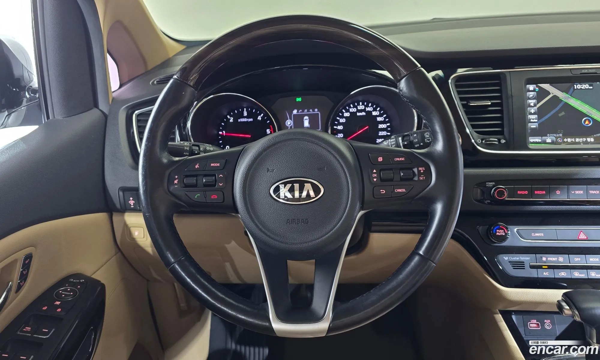 Kia Carnival 2017 — 14