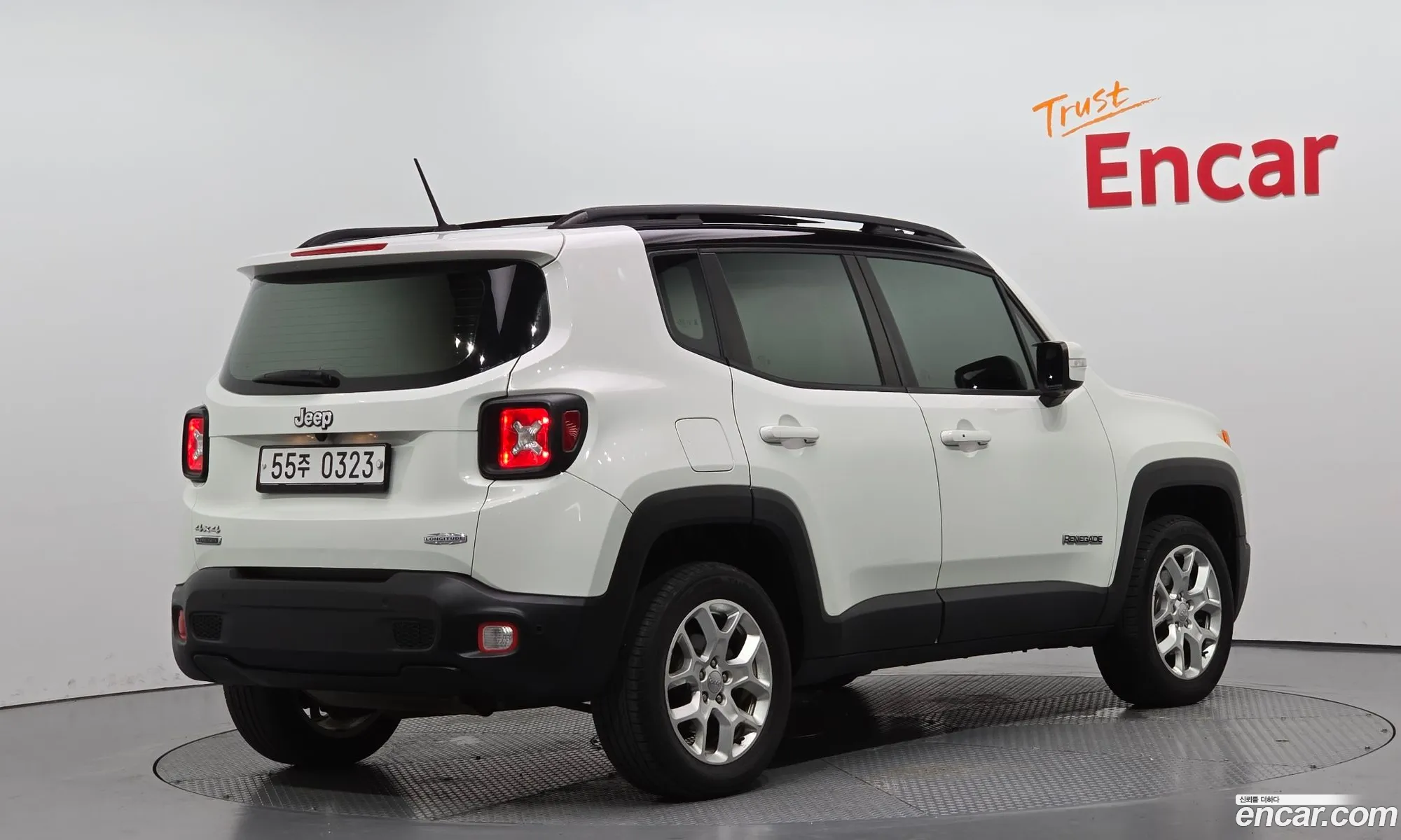 Jeep Renegade 2016 1C4BU0000GPD43942 — 15