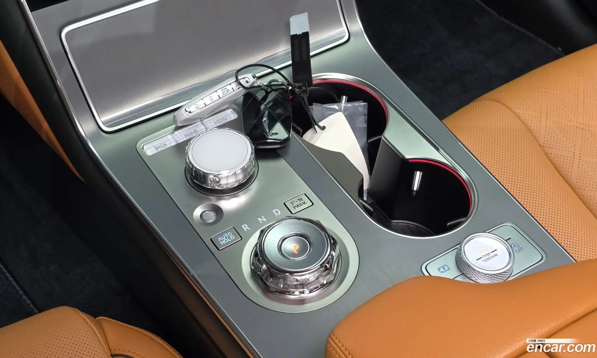 Genesis GV80 2023 — 14