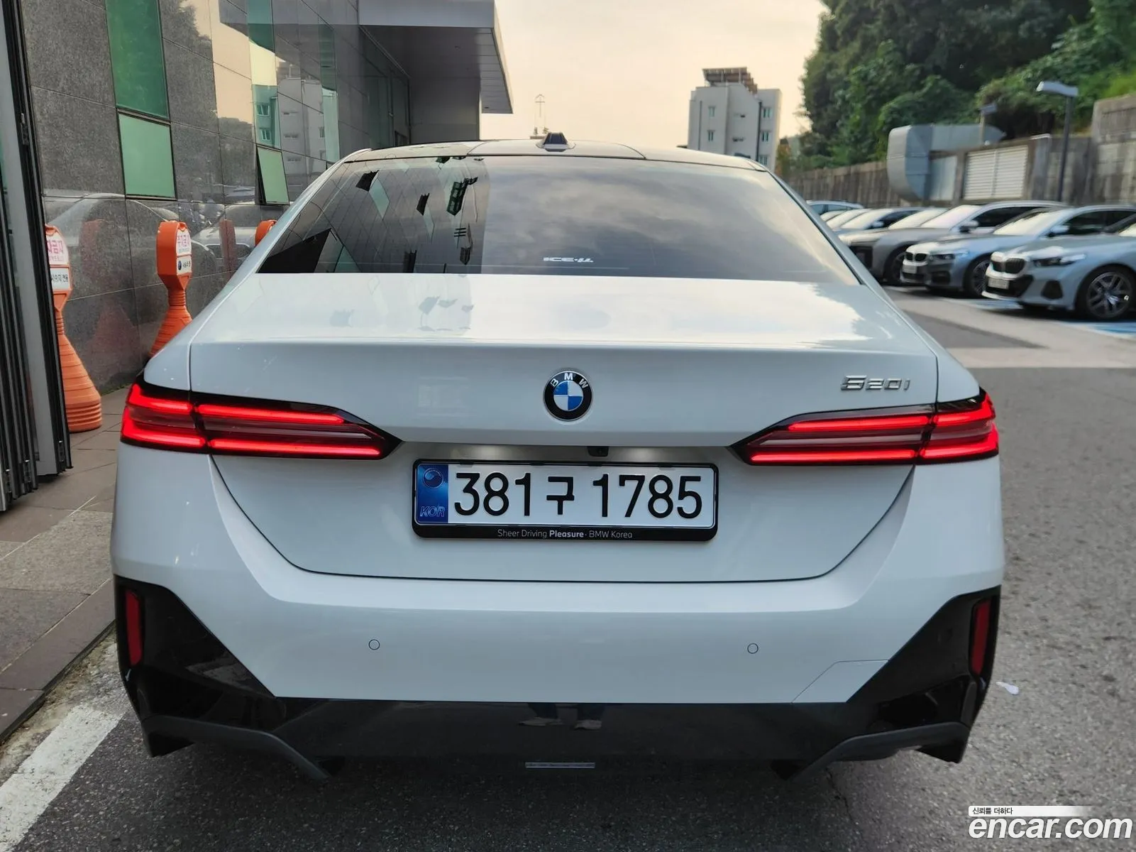 BMW 5 Series 2025 — 15
