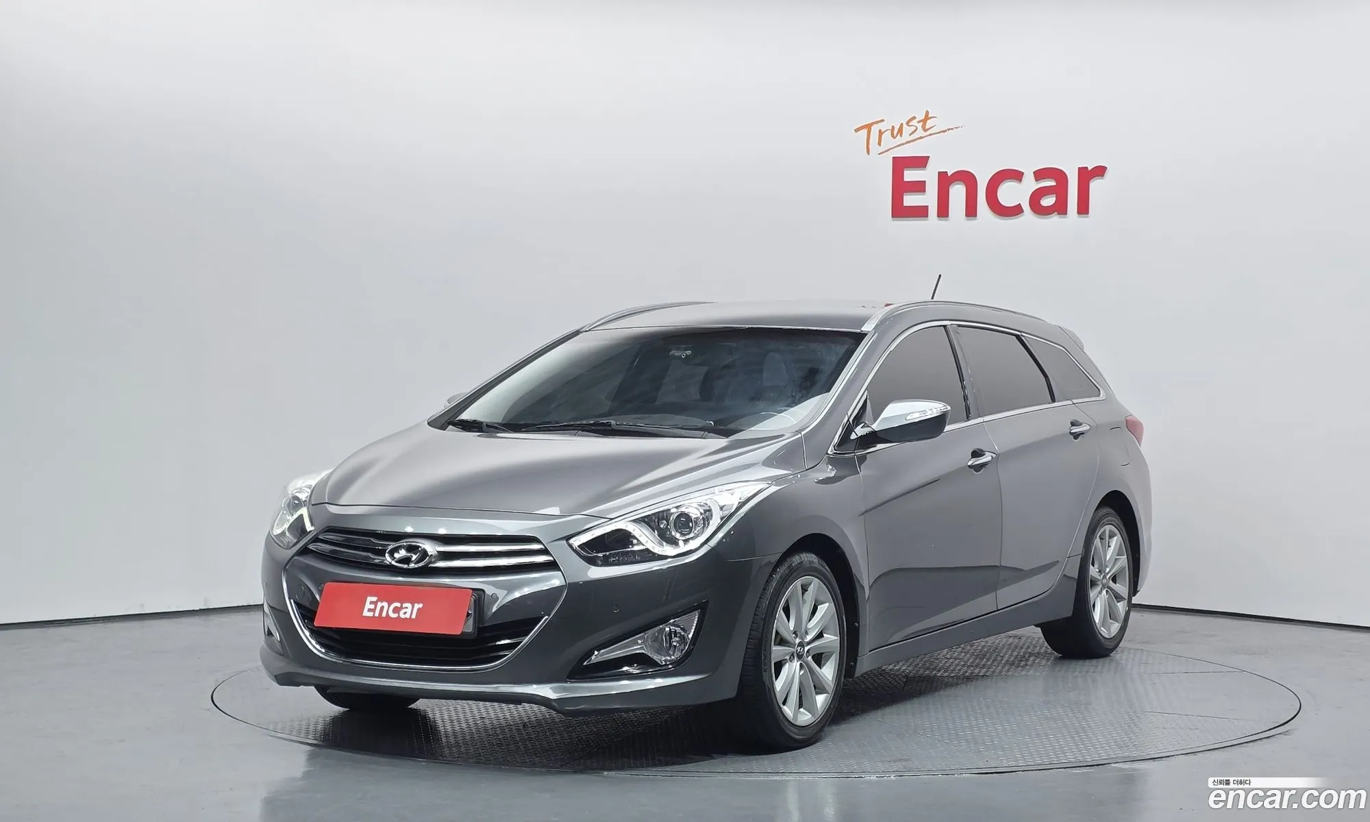 Hyundai i40 2013 — 16