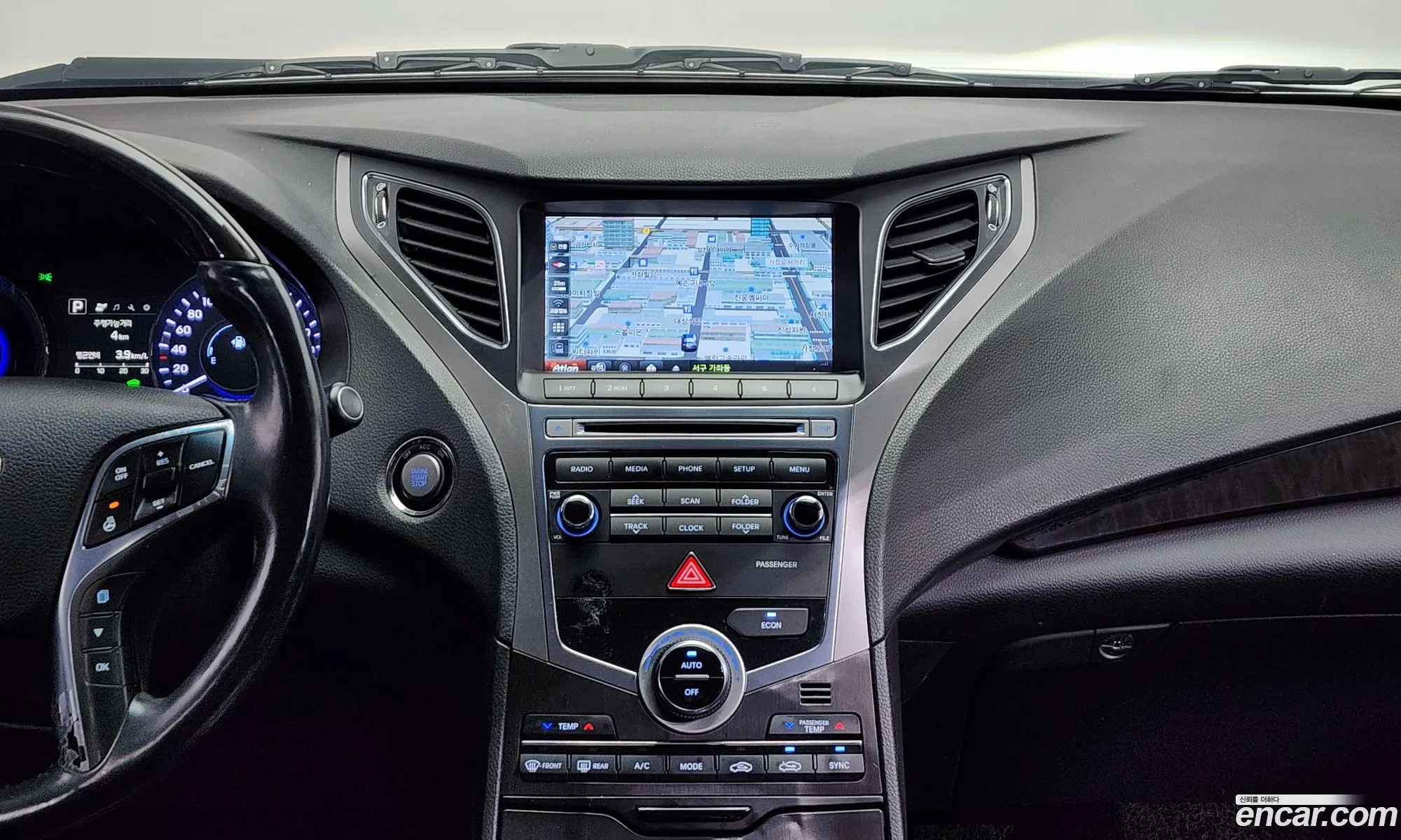 Hyundai Grandeur HG Hybrid 2015 — 13