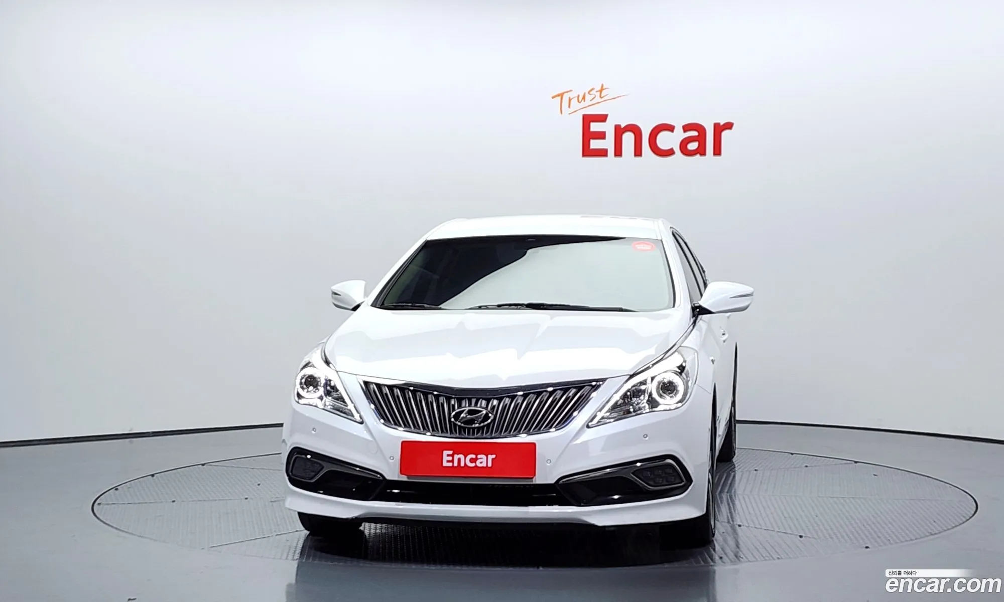 Hyundai Grandeur HG Hybrid 2015 — 16