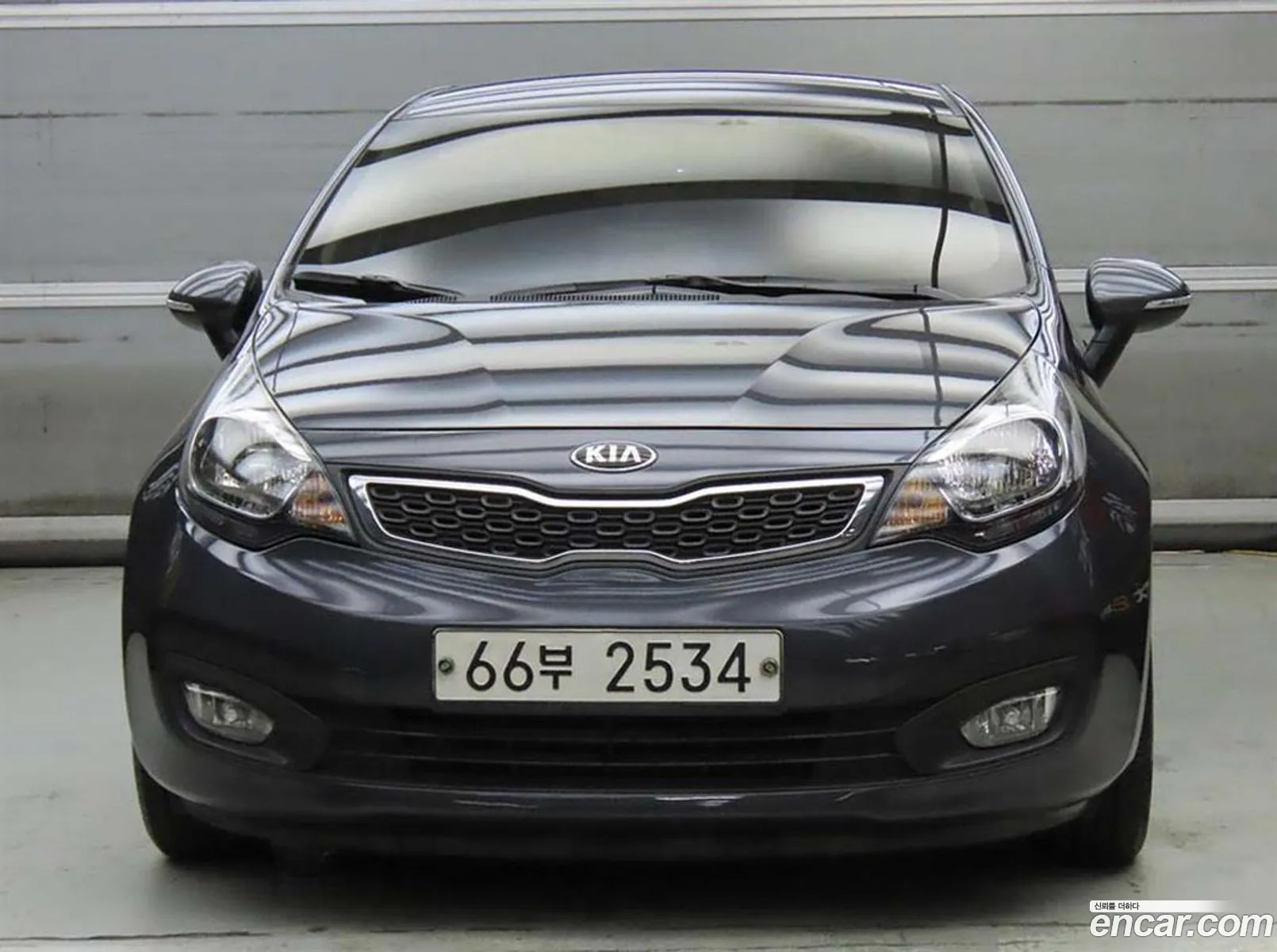 Kia Pride 2013 — 2