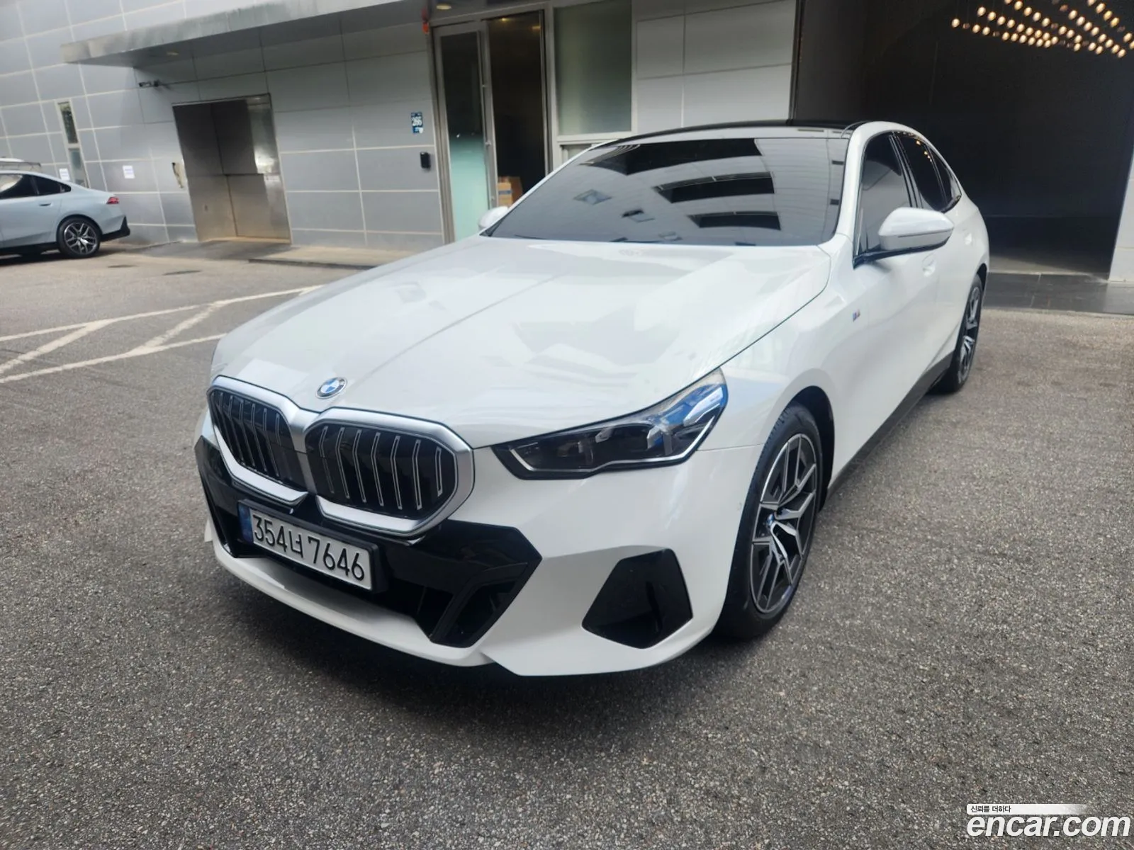 BMW 5 Series 2025 — 20