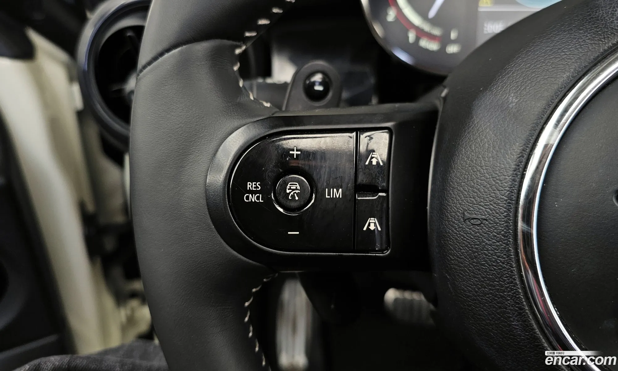 Mini Cooper S Convertible 2021 — 3