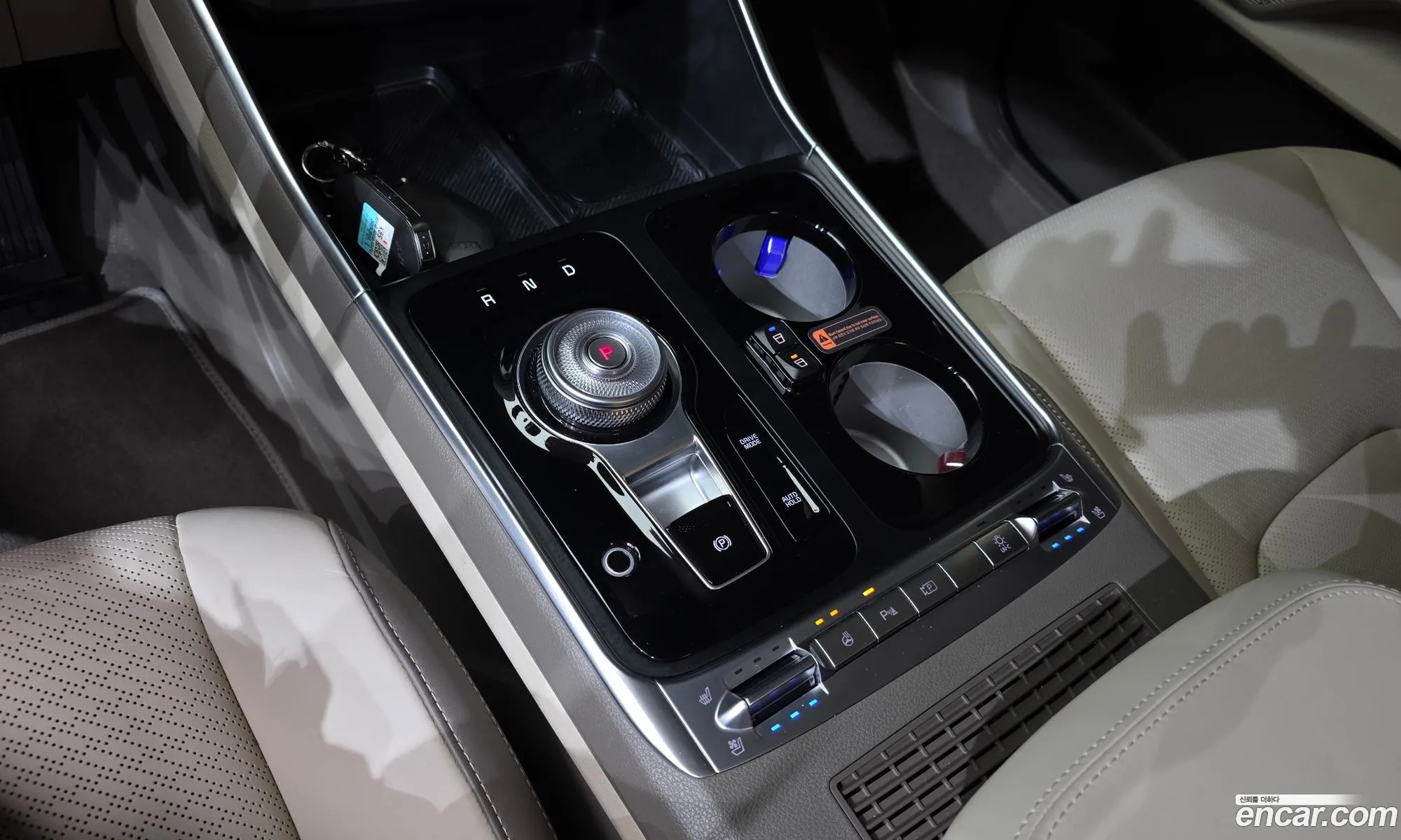 Kia Carnival 2024 — 16
