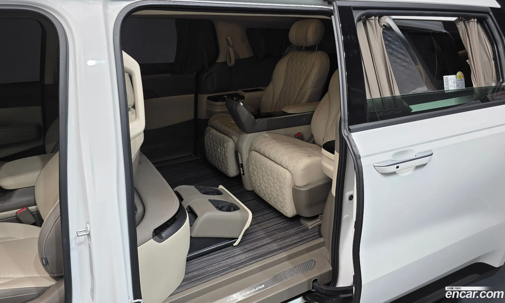 Kia Carnival 2024 — 12