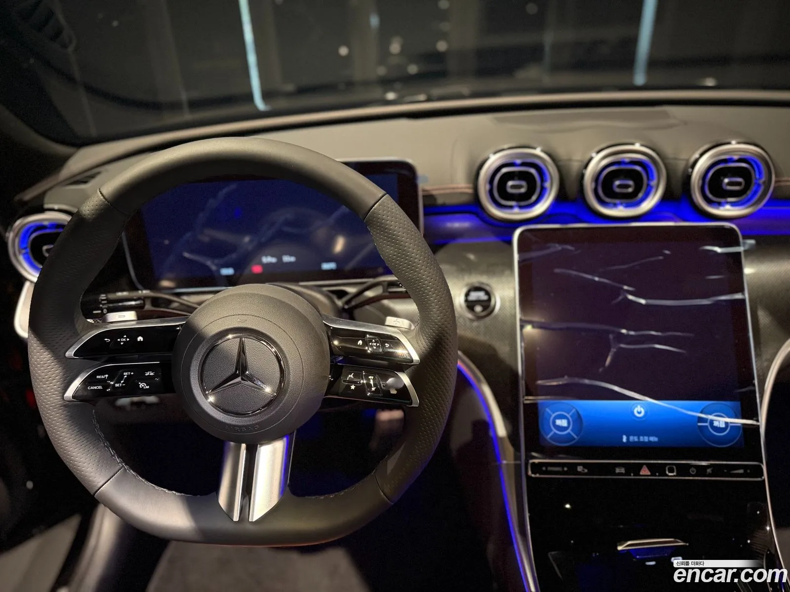 Mercedes-Benz C-Class W206 2025 — 10