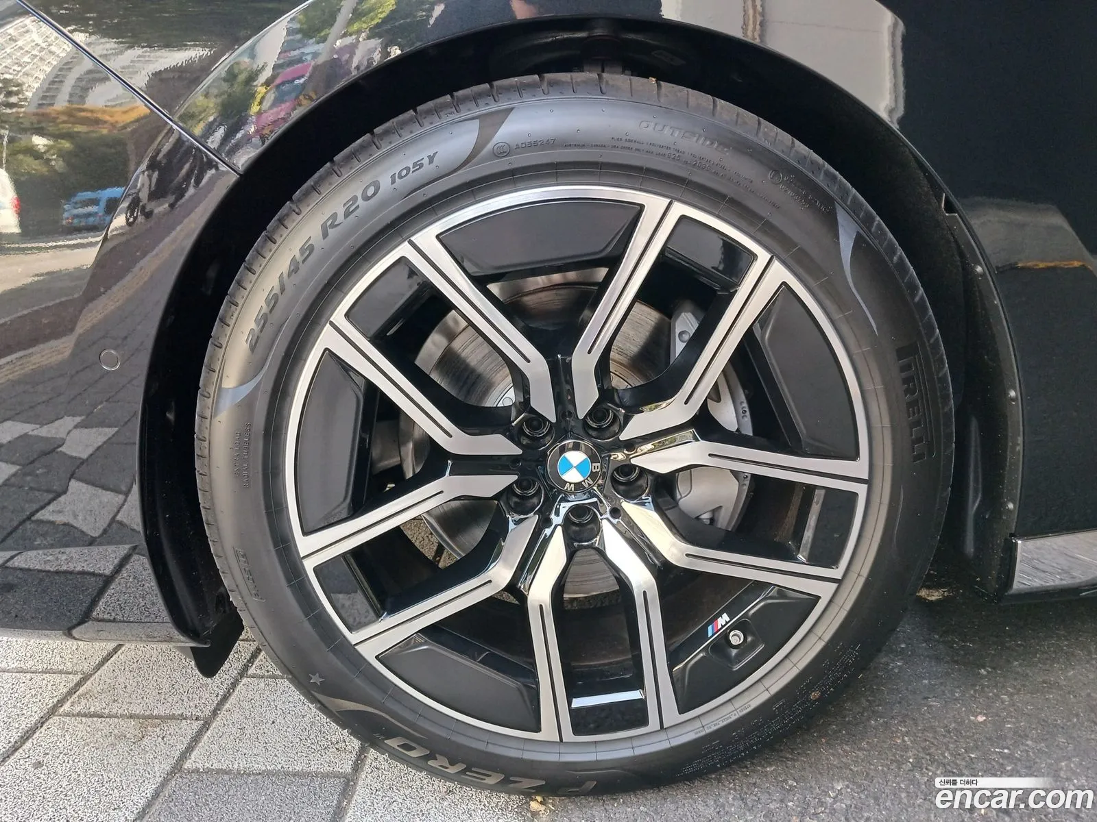 BMW 7 Series 2025 — 10