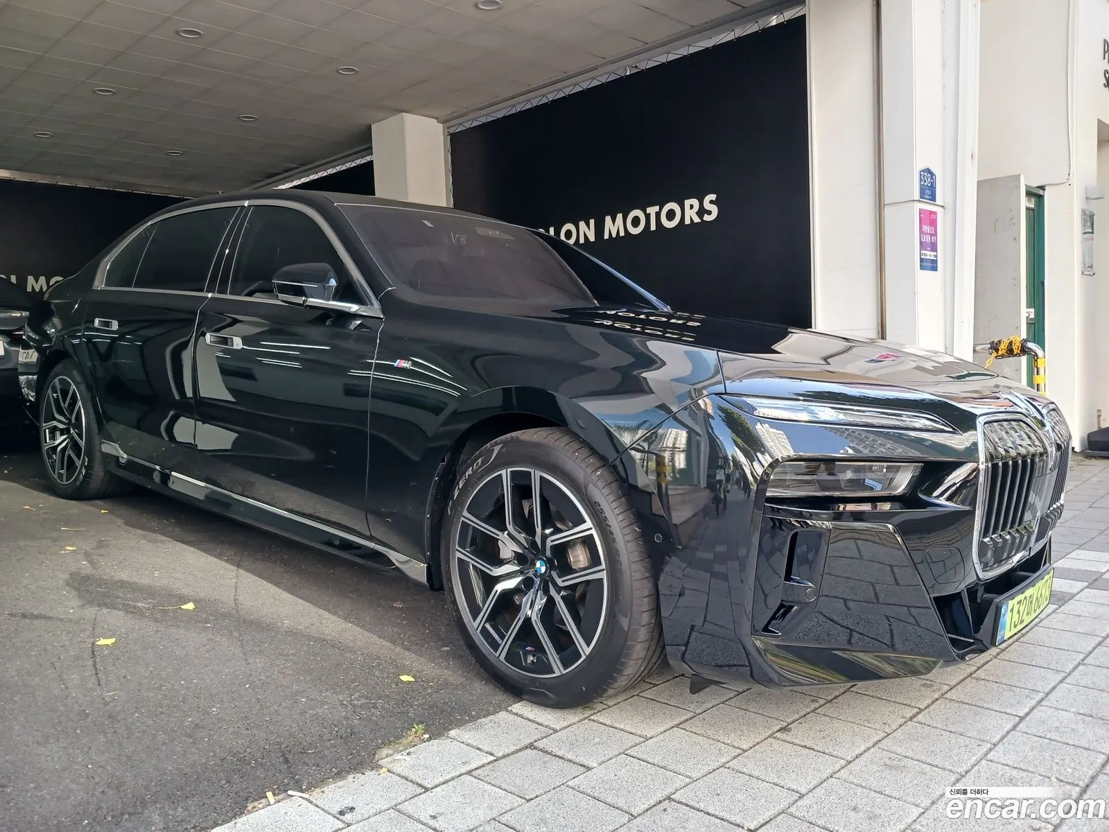 BMW 7 Series 2025 — 13