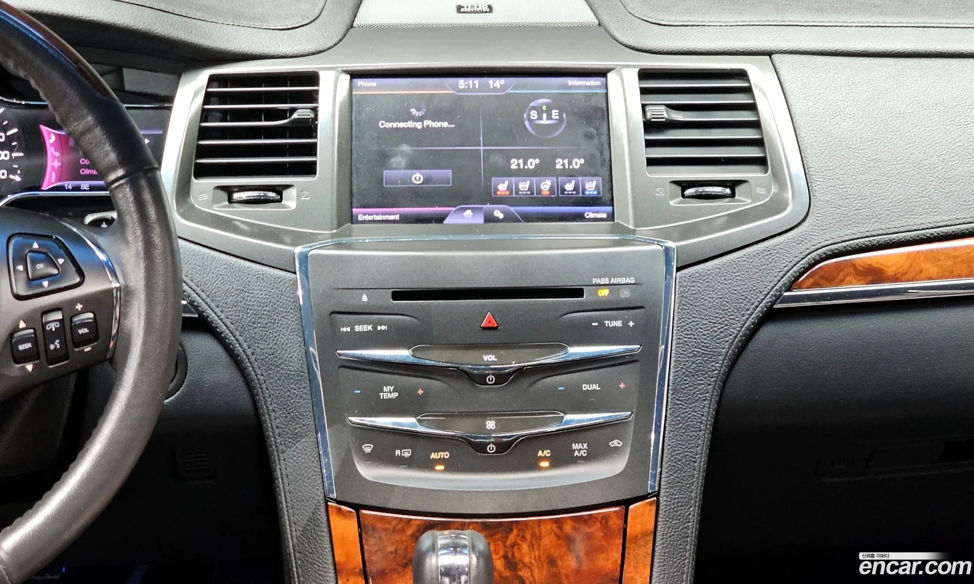 Lincoln MKS