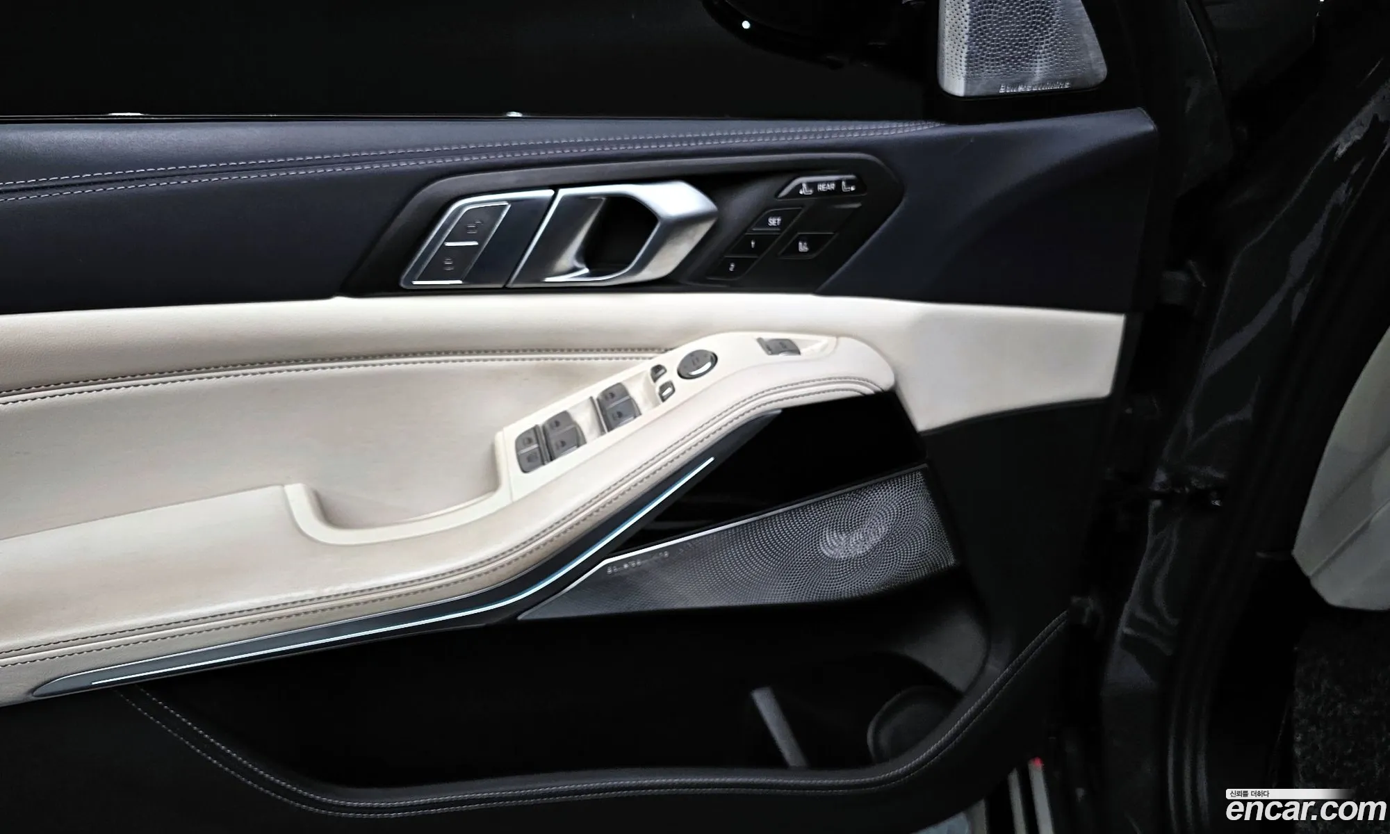 BMW X7 2022 WBACW2104N9M77892 — 6