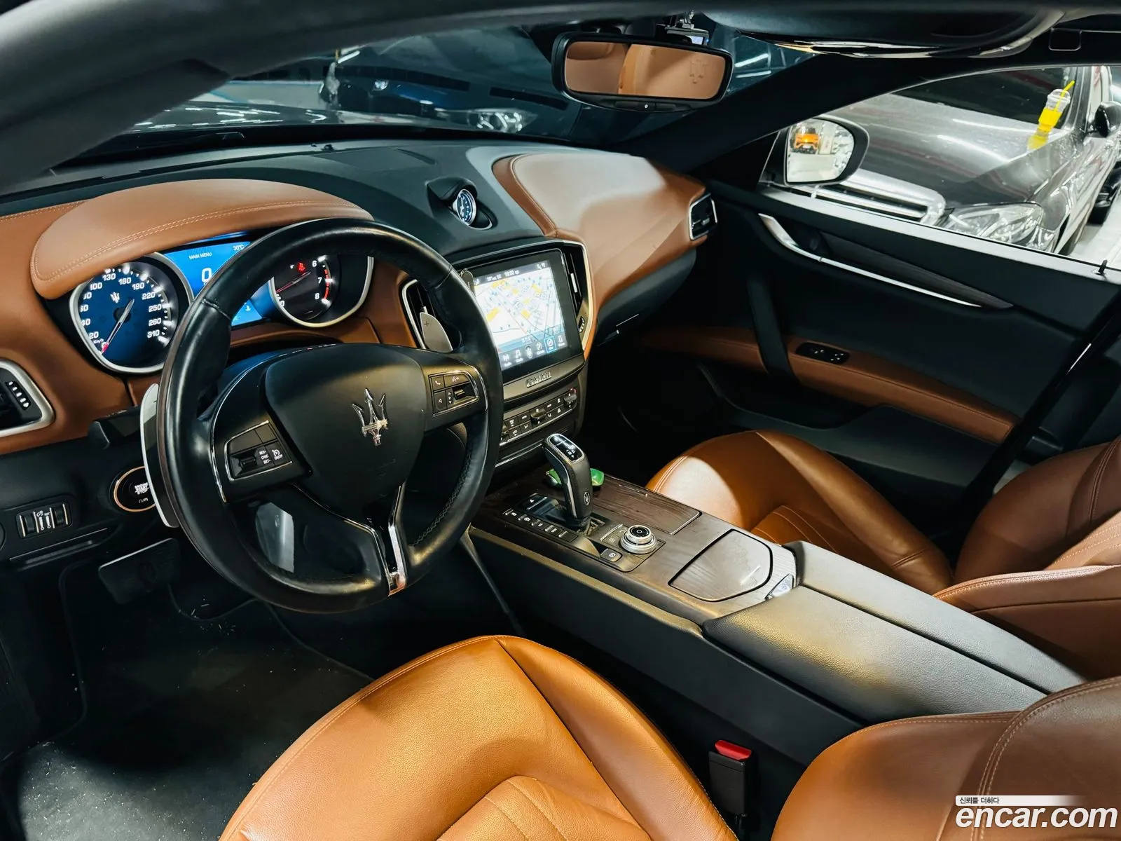 Maserati Ghibli 2020 — 12