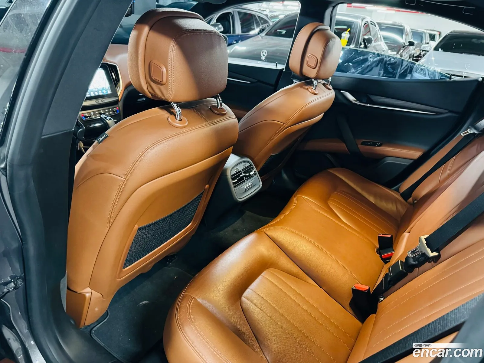 Maserati Ghibli 2020 — 10