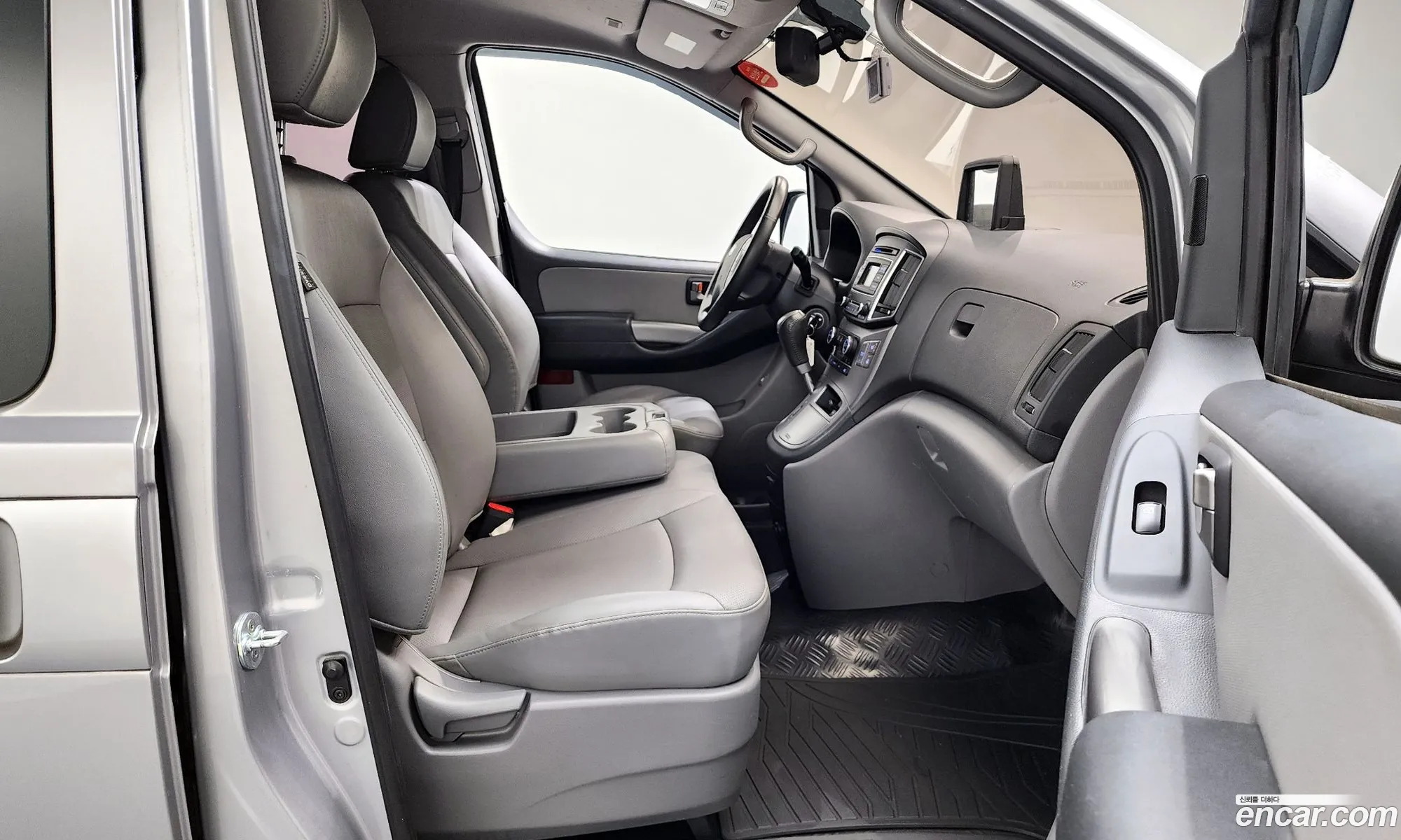 Hyundai Grand Starex 2016 — 4