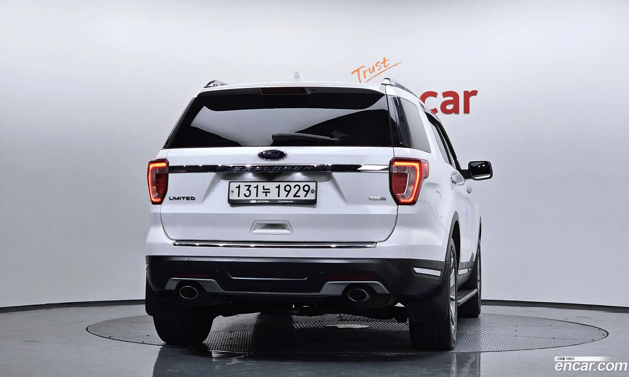 Ford Explorer 2018 1FM5K8FH7JGA47252 — 14