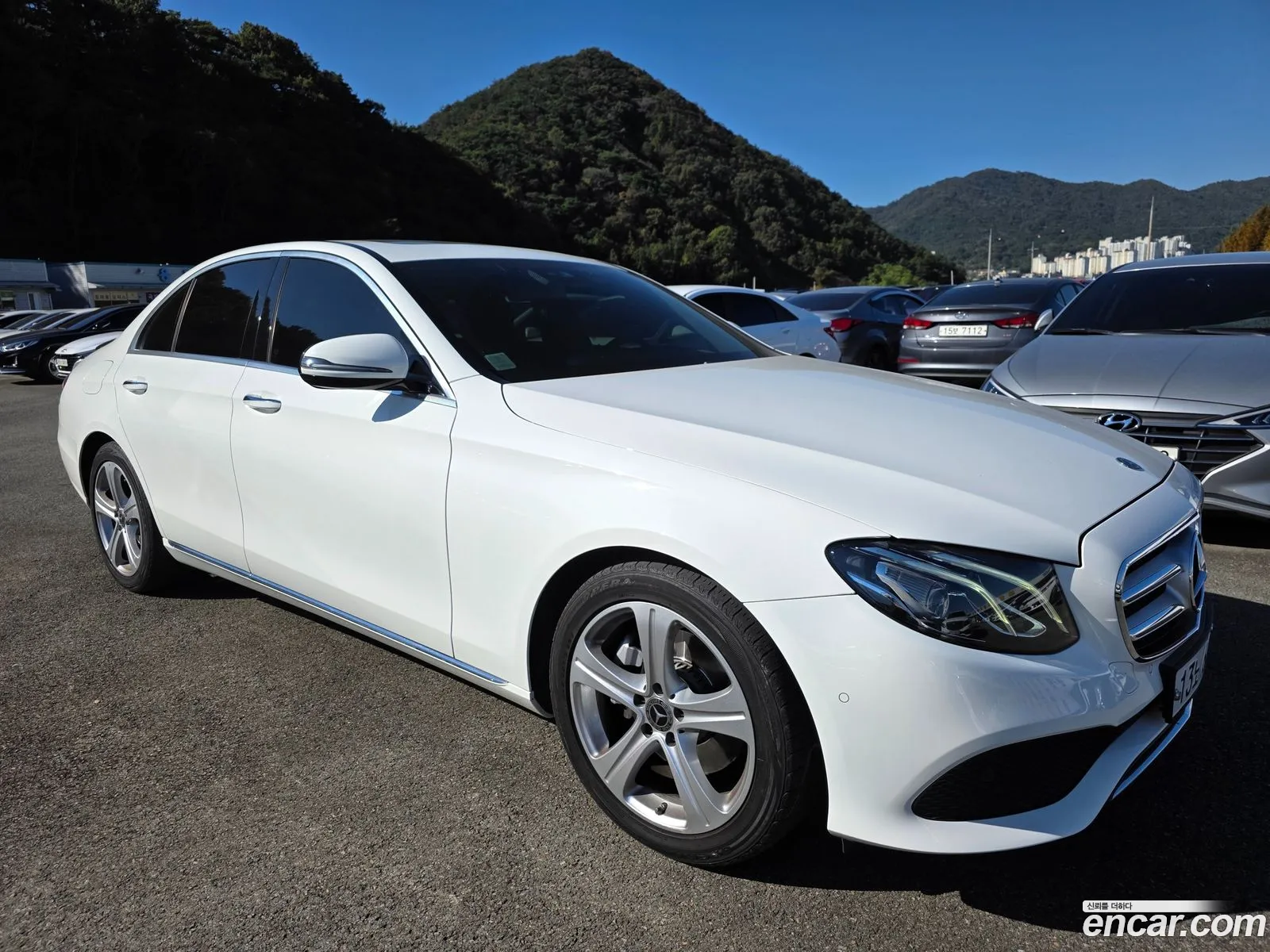 Mercedes-Benz E-Class W213 2018 — 11