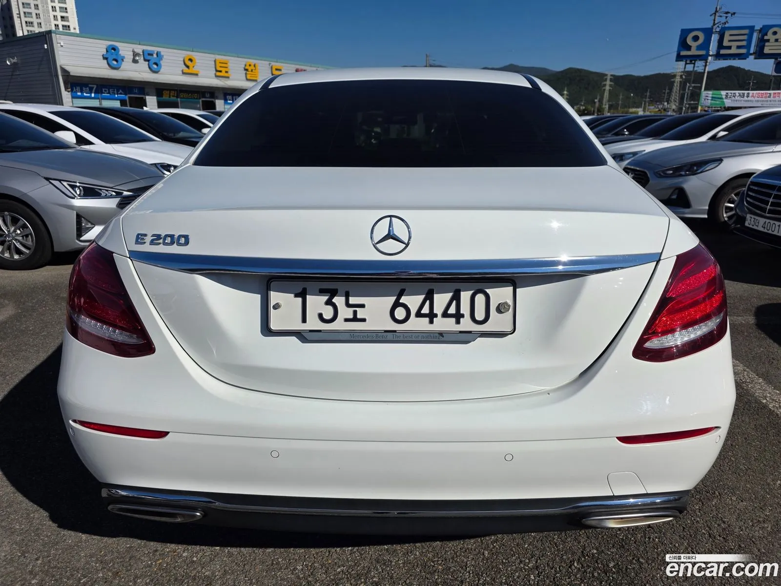 Mercedes-Benz E-Class W213 2018 — 13