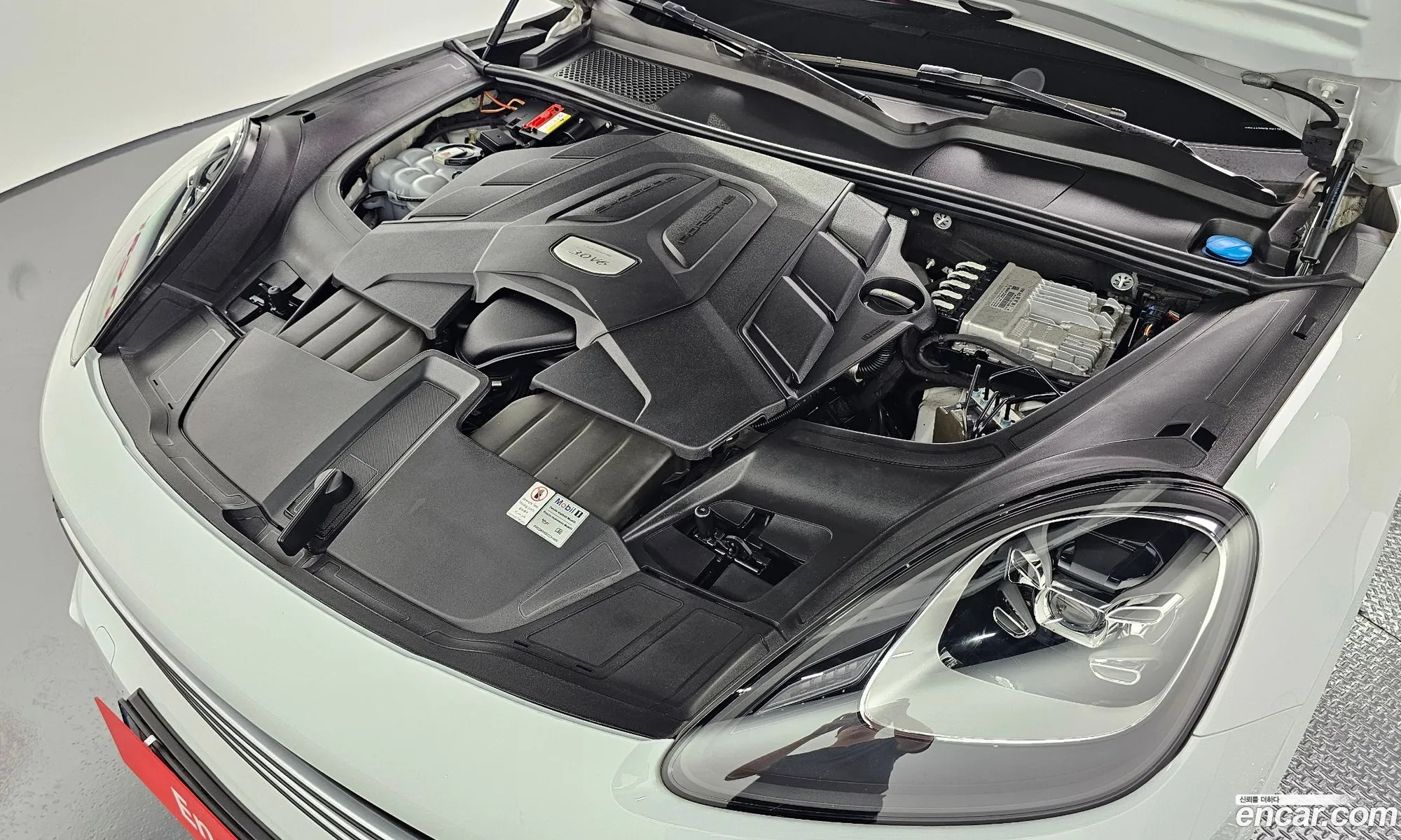 Porsche Cayenne 2020 WP1AA29Y3LDA13584 — 2