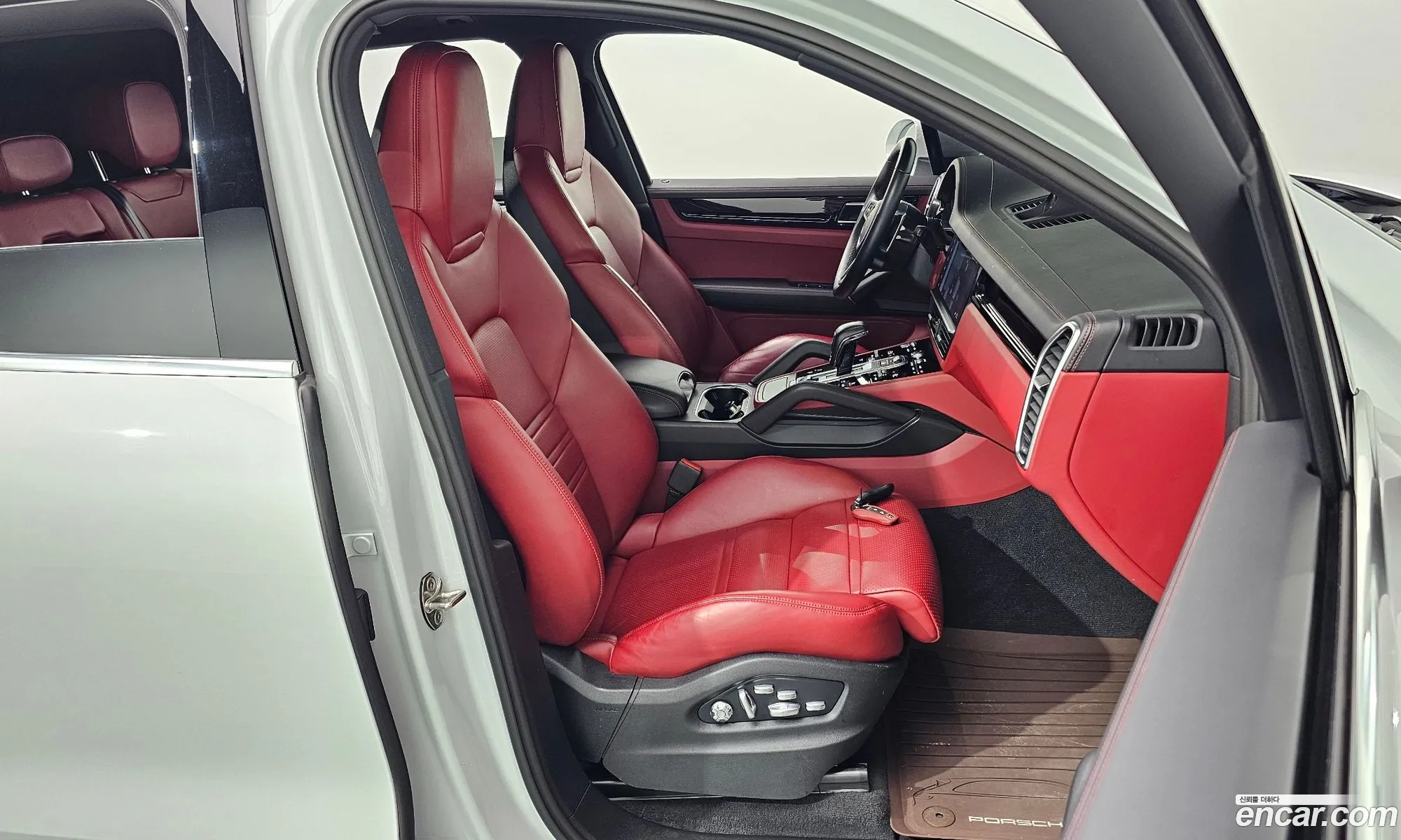 Porsche Cayenne 2020 WP1AA29Y3LDA13584 — 18